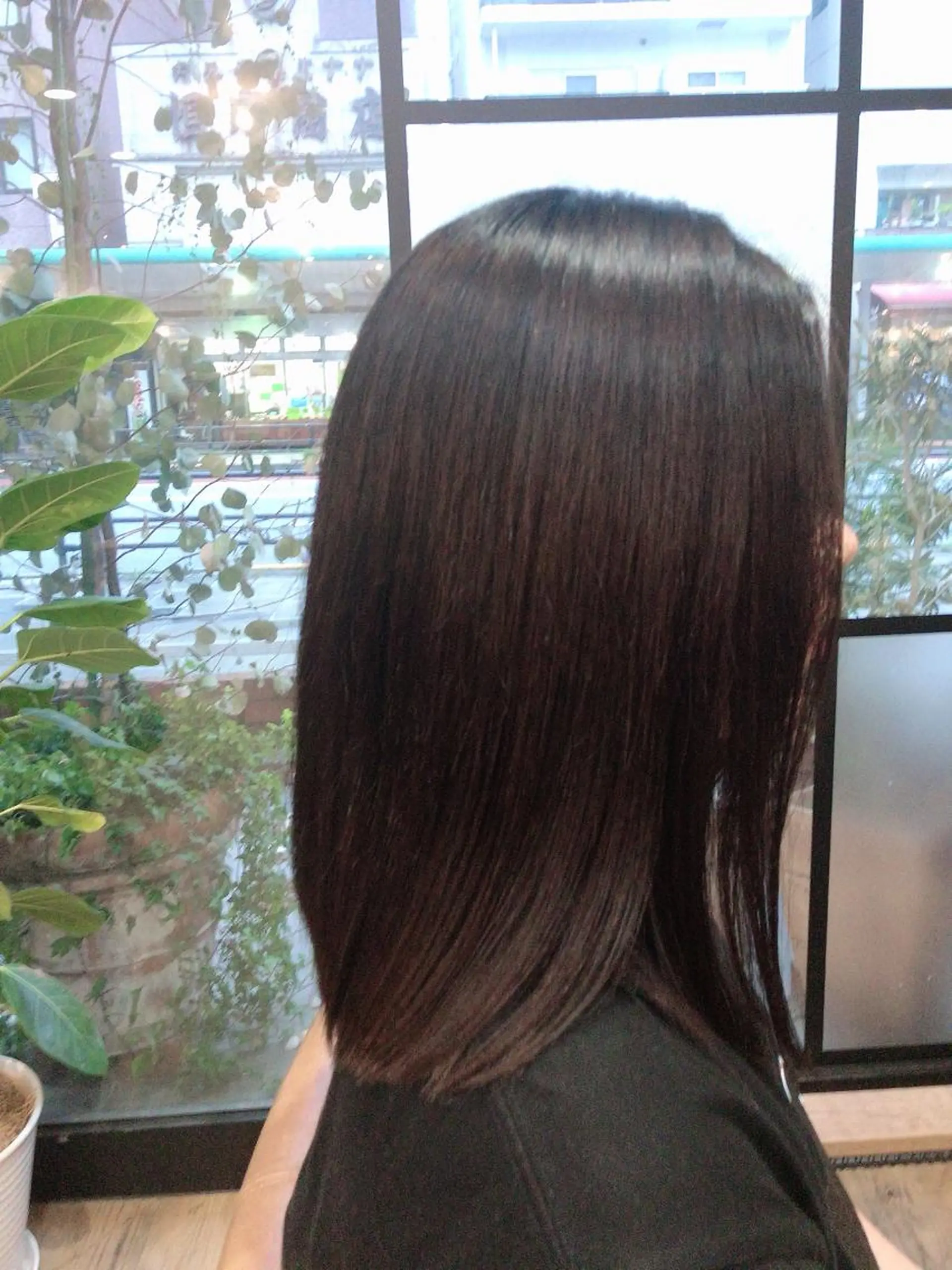 ミディアム 縮毛矯正 カット 縮毛矯正 トリートメント 特殊カラー特化 ✂️SHIAN フジのヘアスタイル