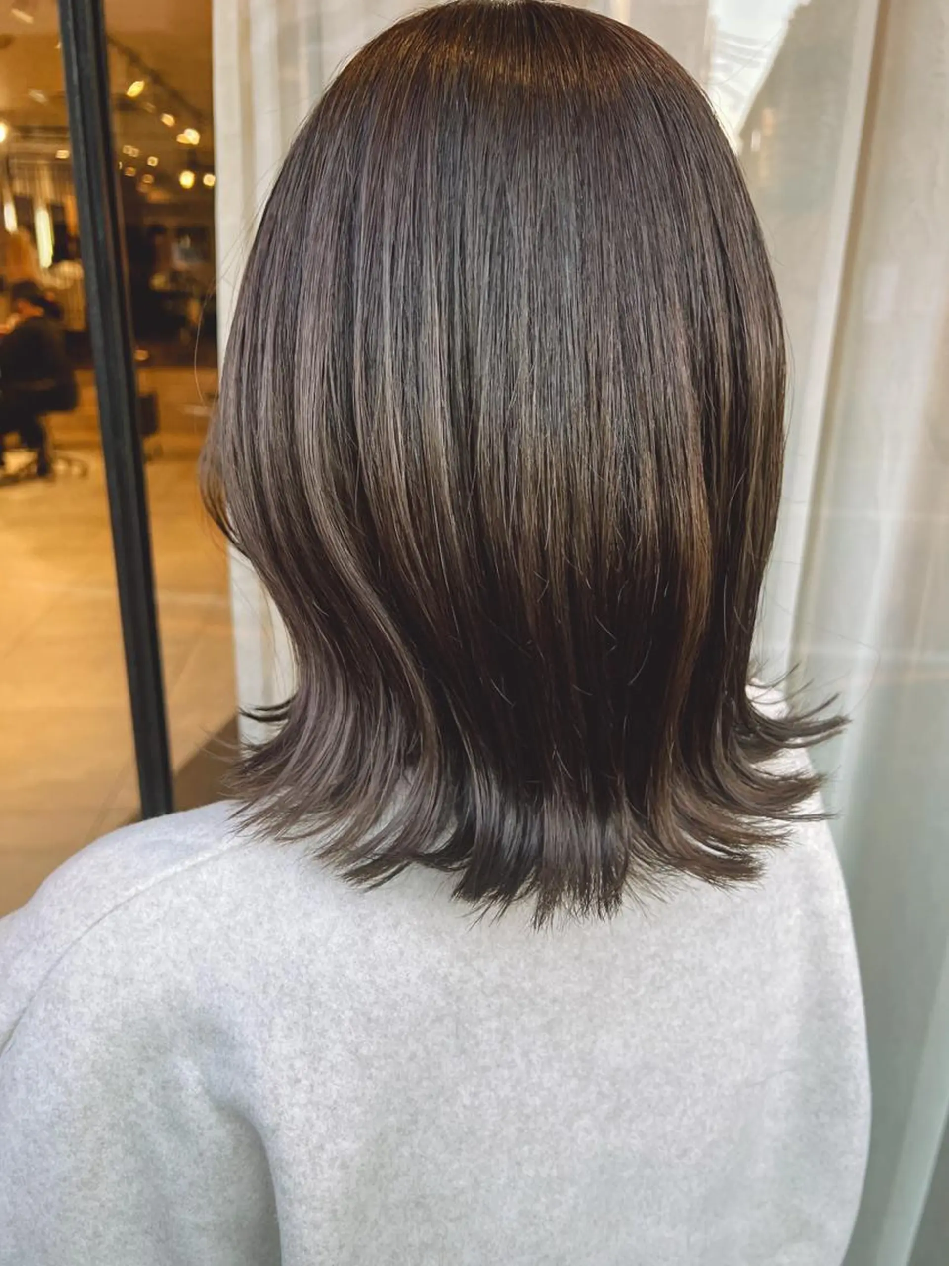 ミディアム カラー ベージュカラー 🌈ケアブリーチ🌈 おぐまなつきのヘアスタイル