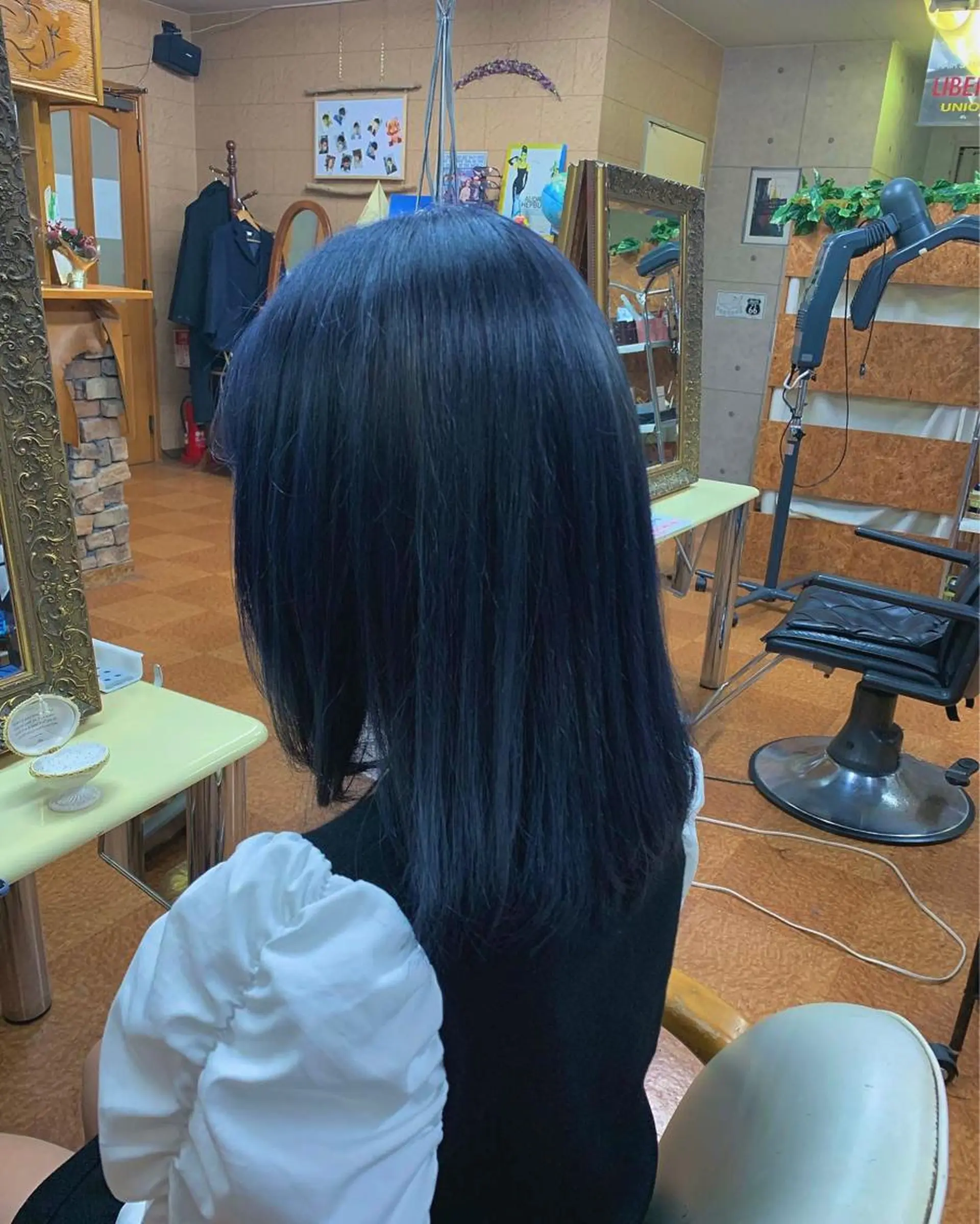 セミロング リバティークルー初石店所属・似合わせ×扱いやすさ 特化/澁谷礼一のヘアスタイル