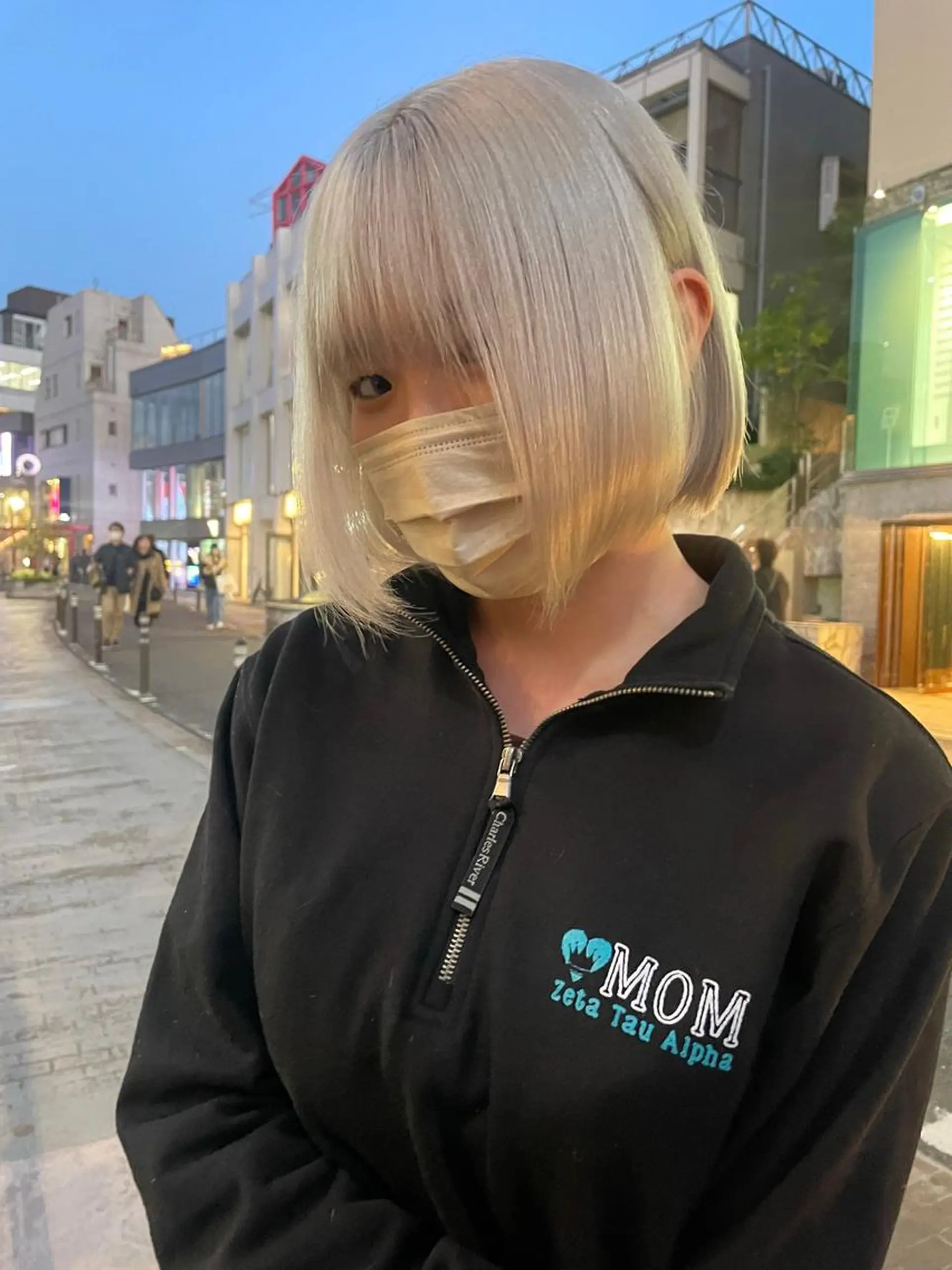 ショート カラー カット ヘアカラー トリートメント ヘアセット 柔らかカラー/ レイヤーYUTO🧋のヘアスタイル