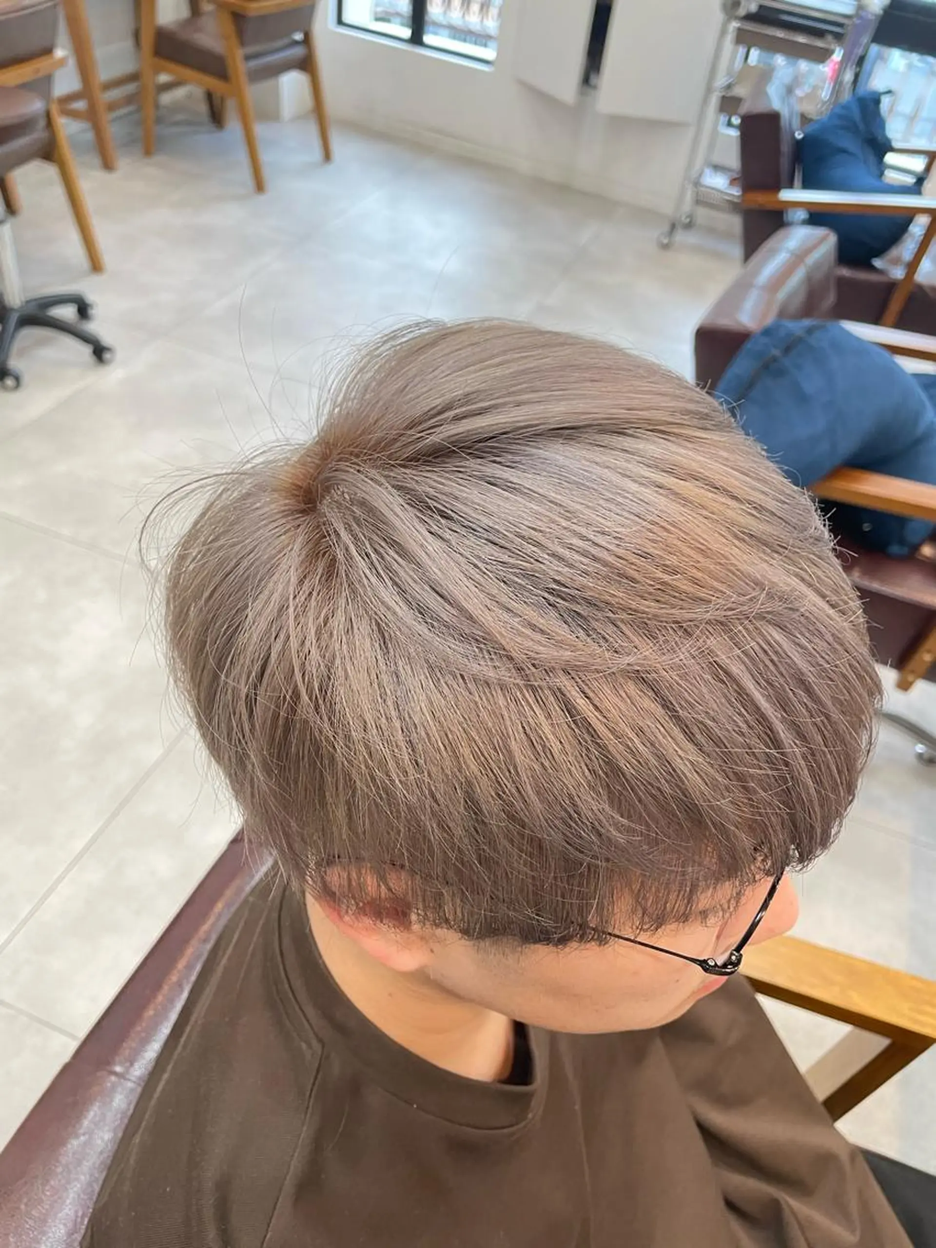 ショート カラー メンズ メンズブリーチ ブリーチ カット ヘアカラー トリートメント メンズ大歓迎‼︎ ✨seigo✨のヘアスタイル