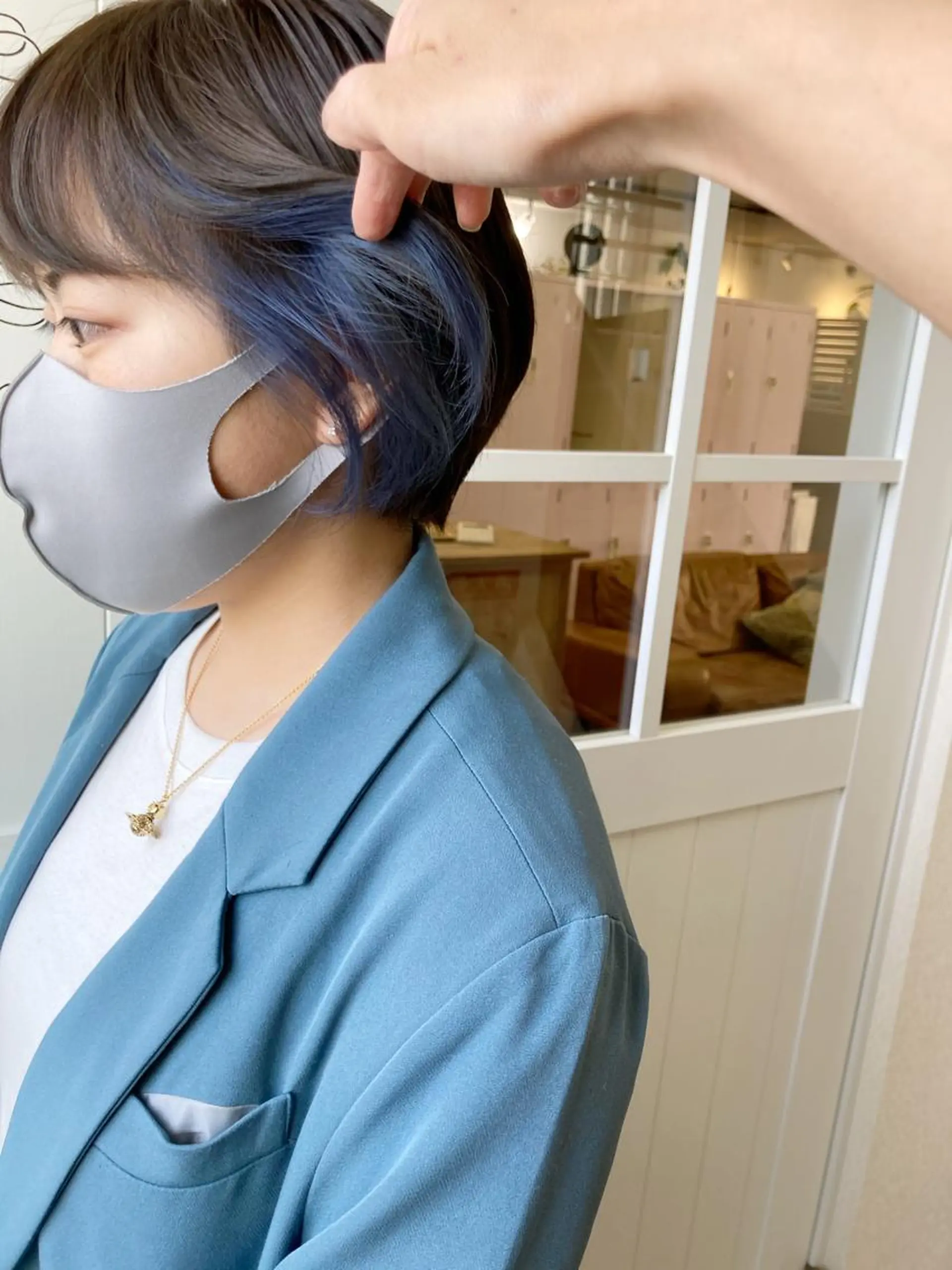 ショート カラー ブリーチ ブルーカラー カット ヘアカラー 小木曽智美 /ボブ/ショートのヘアスタイル