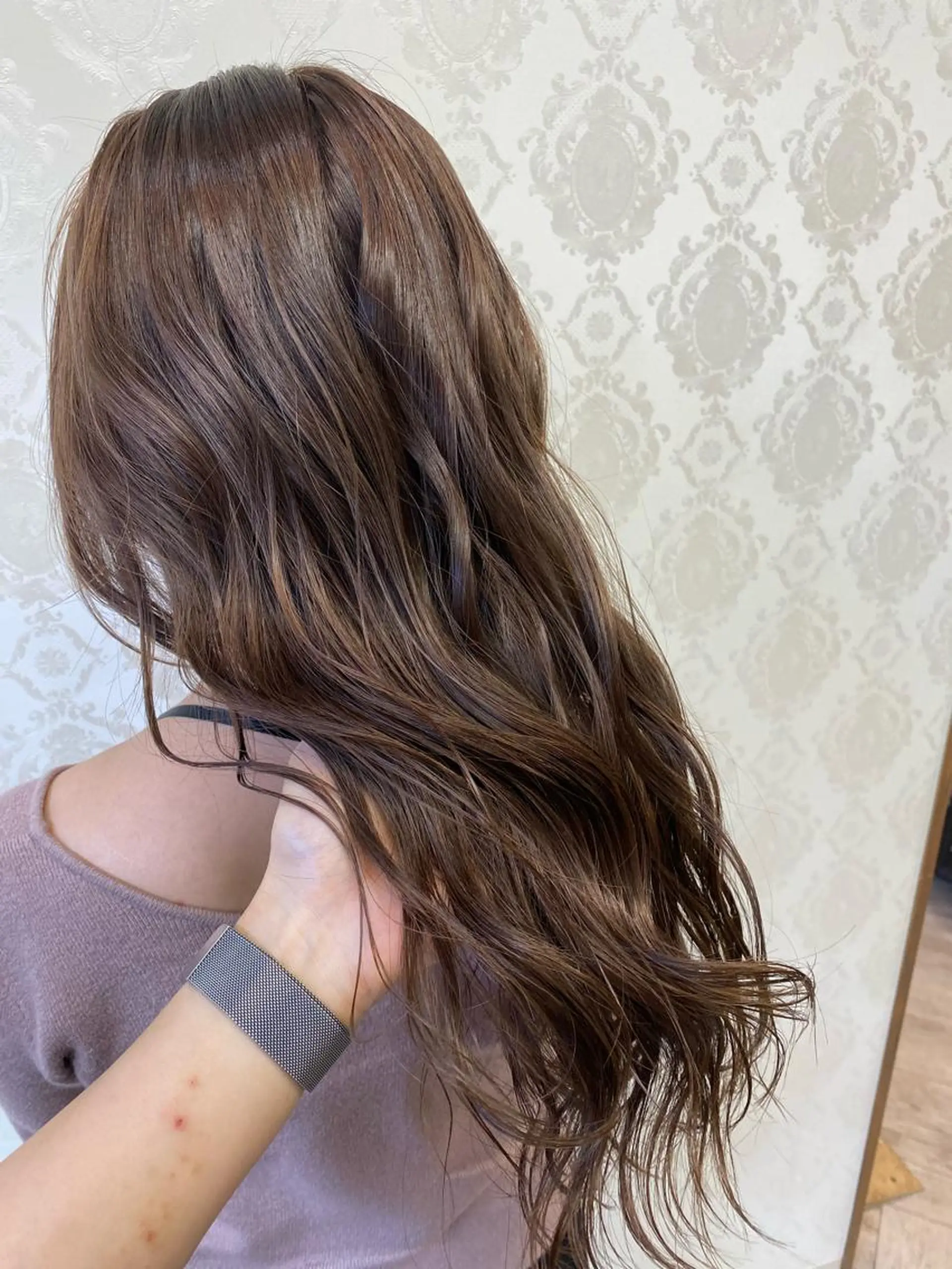 ミディアム アッシュ アッシュブラウン ラベンダーブラウン ピンクブラウン 髪質改善 ヘアカラー ココロ☀️ CLUTCH天王寺店のヘアスタイル