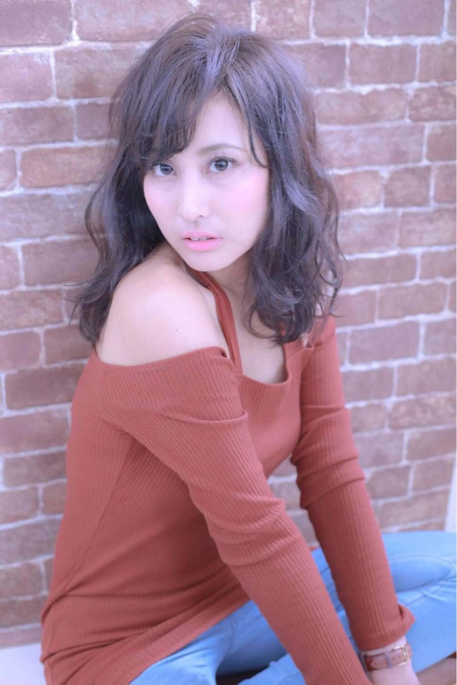 ミディアム 伊藤 裕貴のヘアスタイル