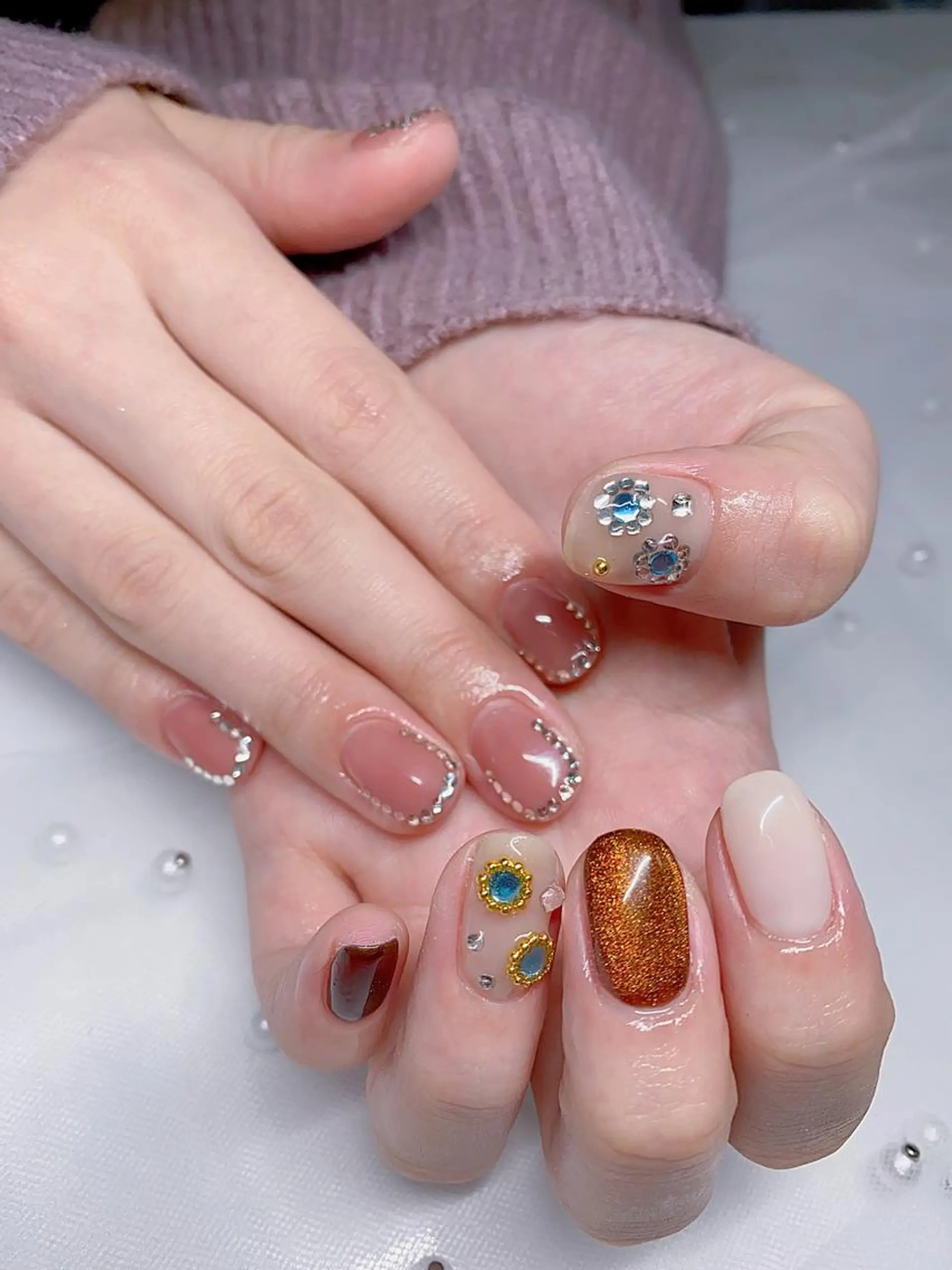 ネイル アートネイル ストーンネイル ハンドネイル Jasmine nailsalon所属・ジャスミン ネイルサロンのネイルデザイン