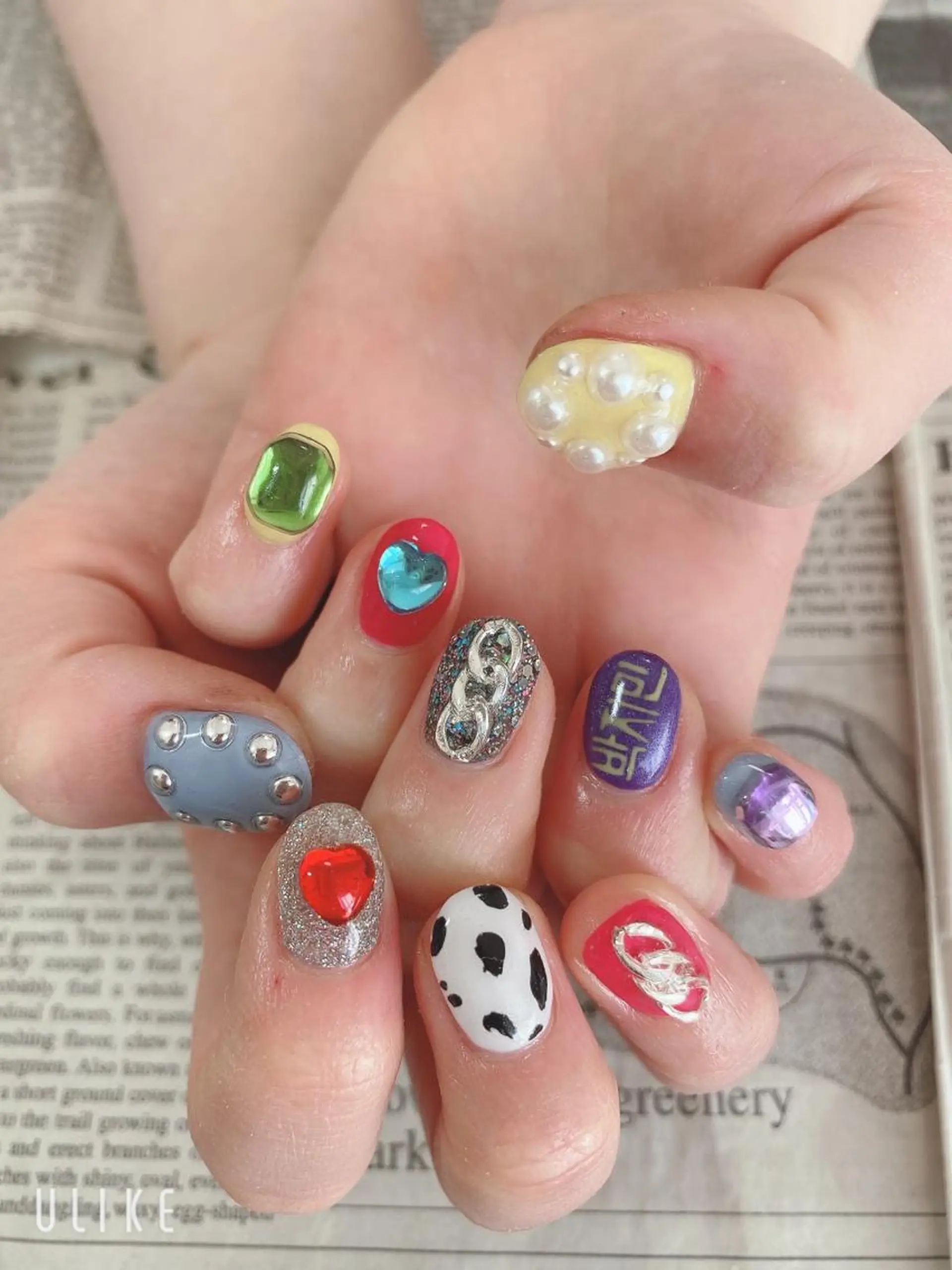 ネイル ハンドネイル ハンドケア 森山 舞のネイルデザイン