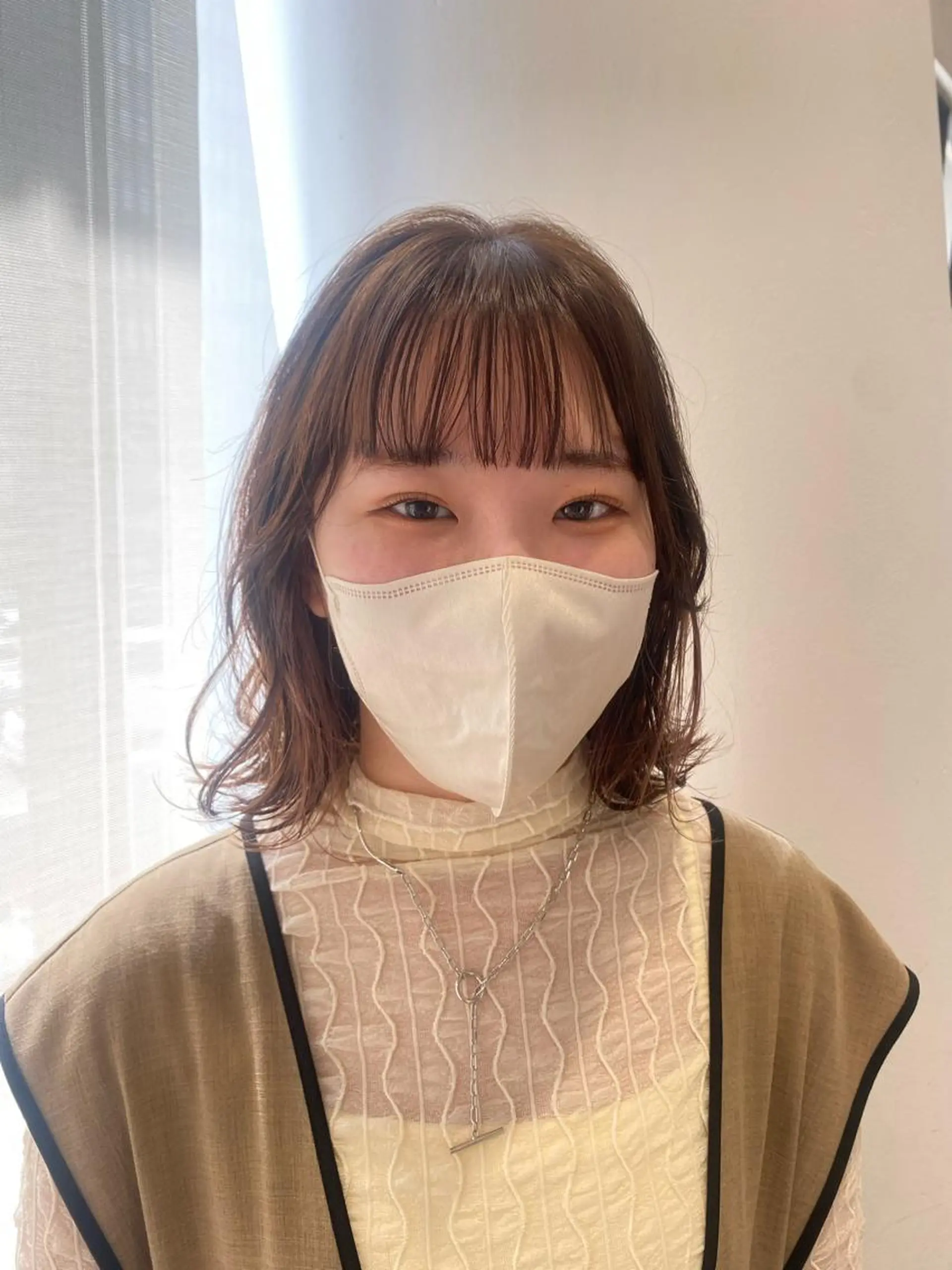 ミディアム カラー ベージュカラー ブリーチ ダブルカラー ブリーチなしカラー 増井 彩乃のヘアスタイル