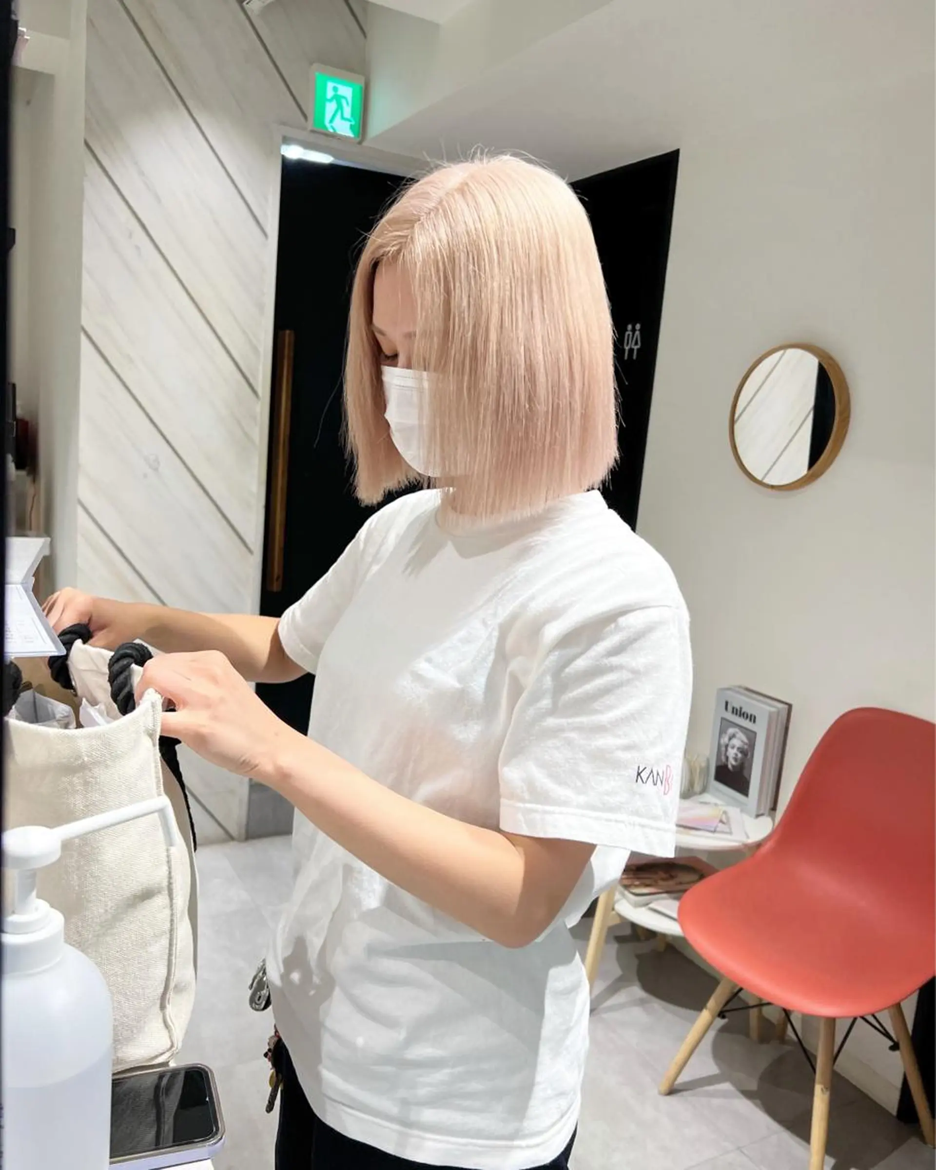 ミディアム デザイン🥇複雑履歴 ハイトーン特化のヘアスタイル