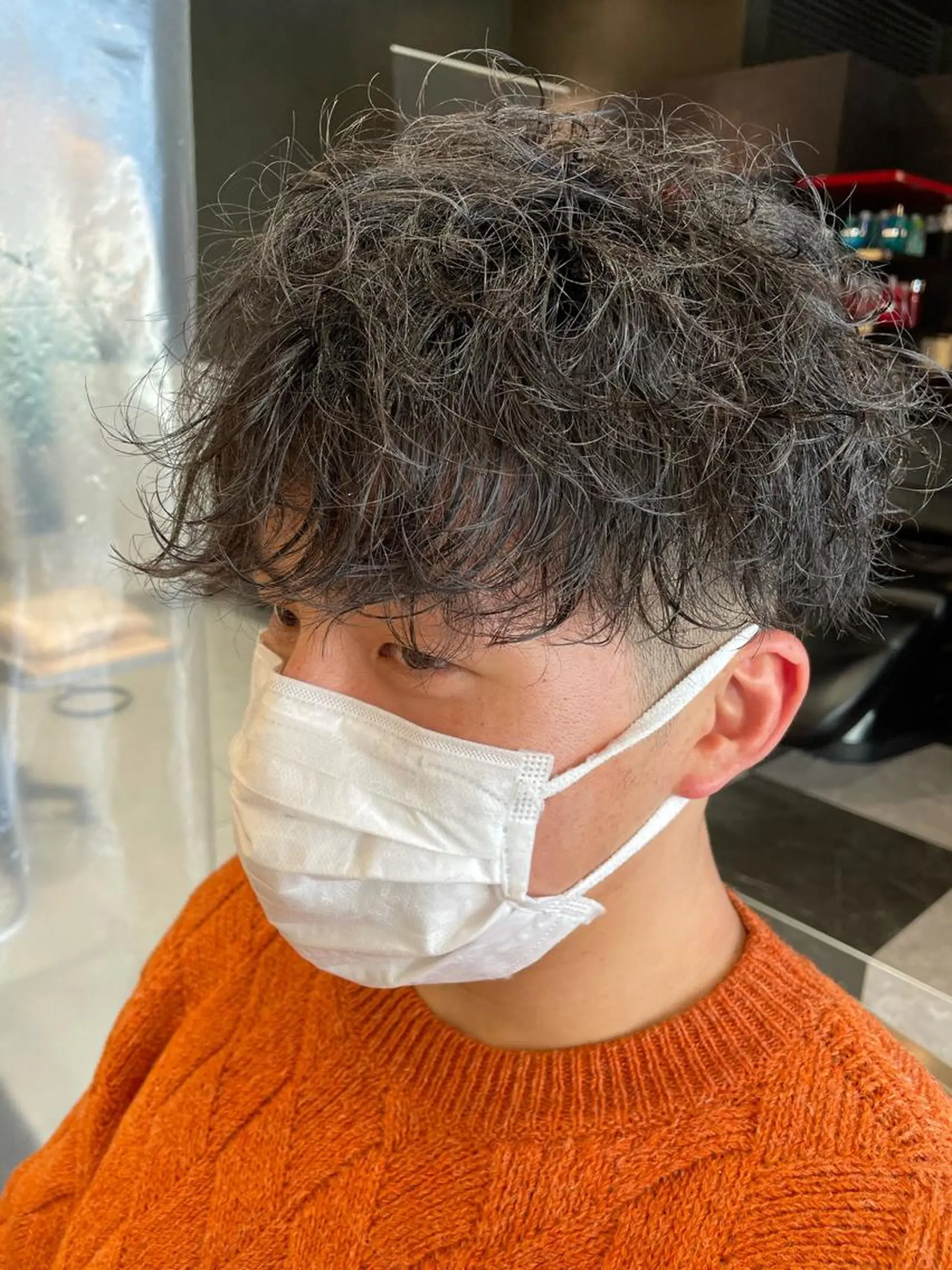 ショート パーマ メンズ メンズパーマ 刈り上げ ショートヘア スパイラルパーマ メンズヘア特化 崎田 成人のヘアスタイル