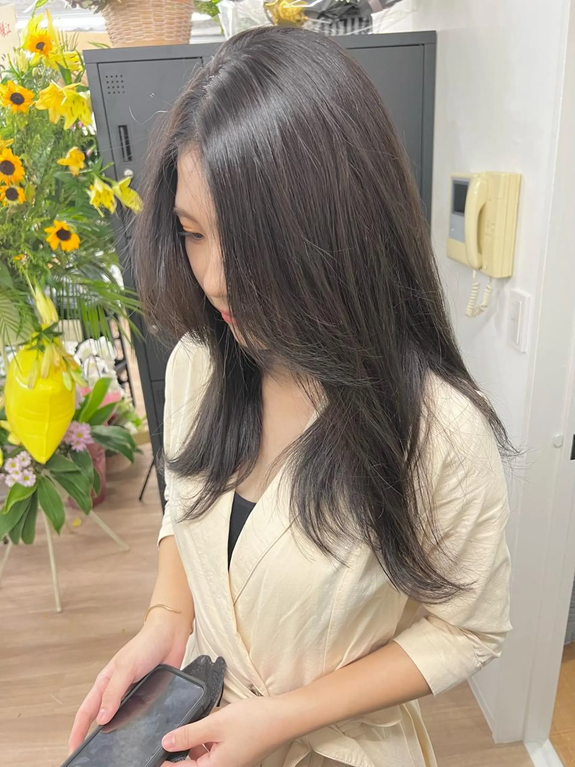 ミディアム カラー パーマ ヘアアレンジ メンズ キッズ ネイル マツエク・マツパ アイブロウ ミディアムレイヤー メンズブリーチ メンズハイライト メンズインナーカラー メンズ韓国風 nico TOKYO 渋谷所属・ブリーチ ハイトーン 特化🌈フジタハルキのヘアスタイル