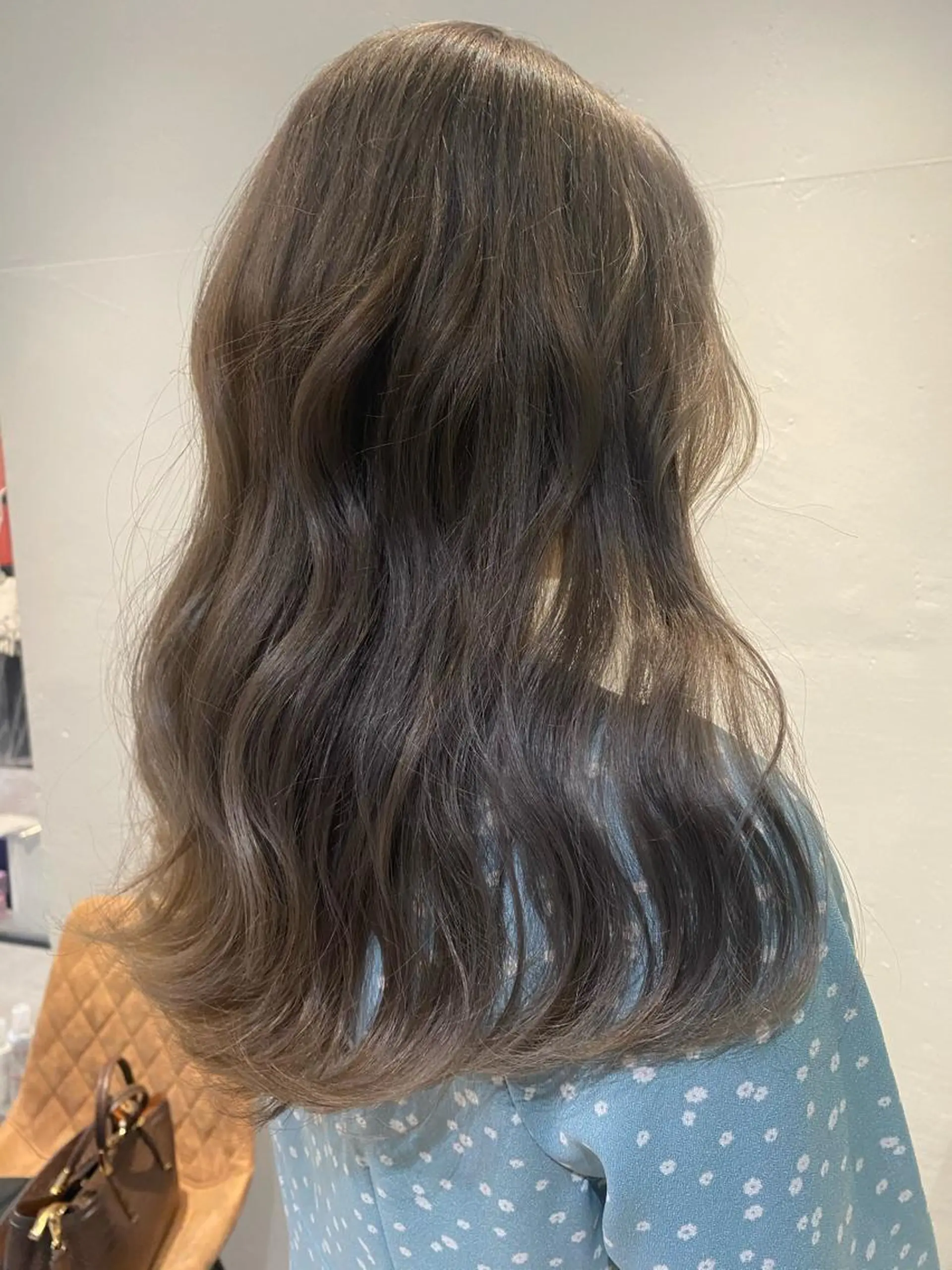 カラー AO所属・RISAKO 艶髪モテヘア🎀府中のヘアスタイル