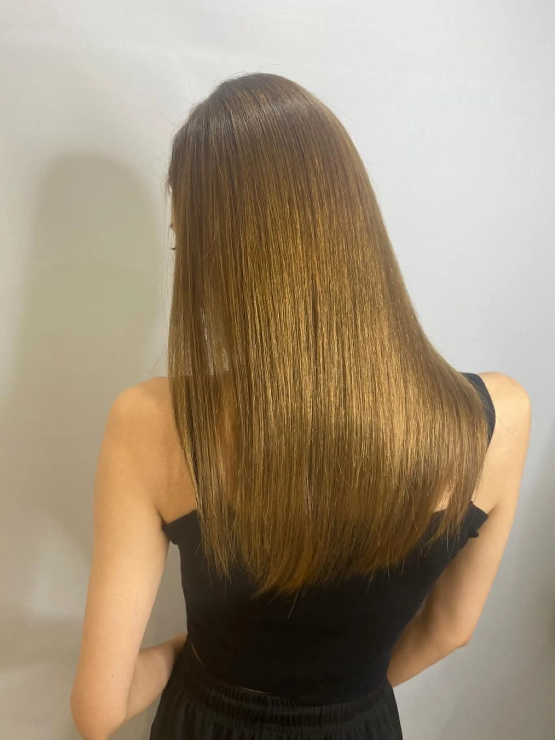 ロング カラー パーマ カット ヘアカラー 縮毛矯正 トリートメント 💙美髪救世主💙 関華蓮のヘアスタイル