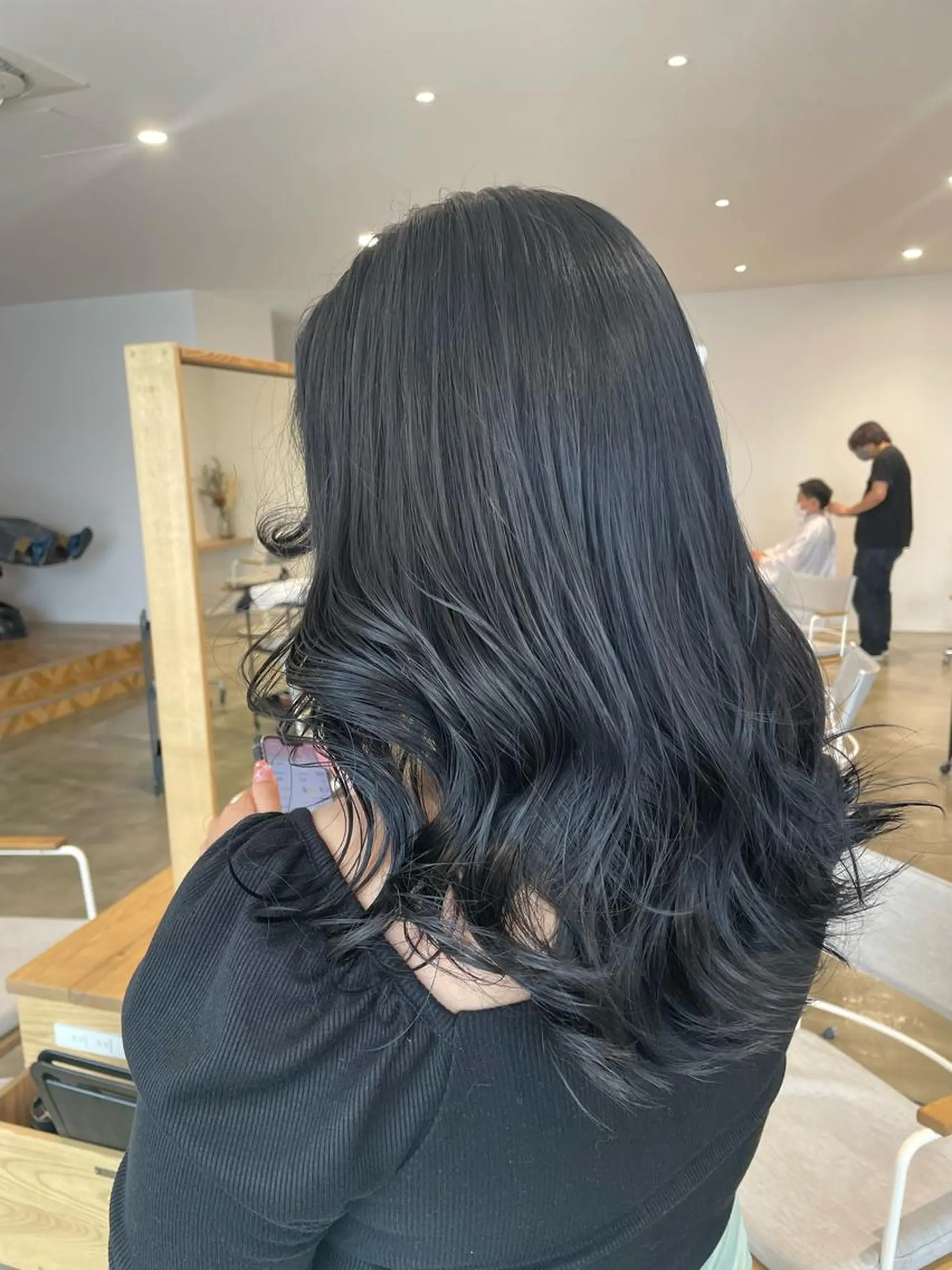 セミロング 鈴木 つかさのヘアスタイル