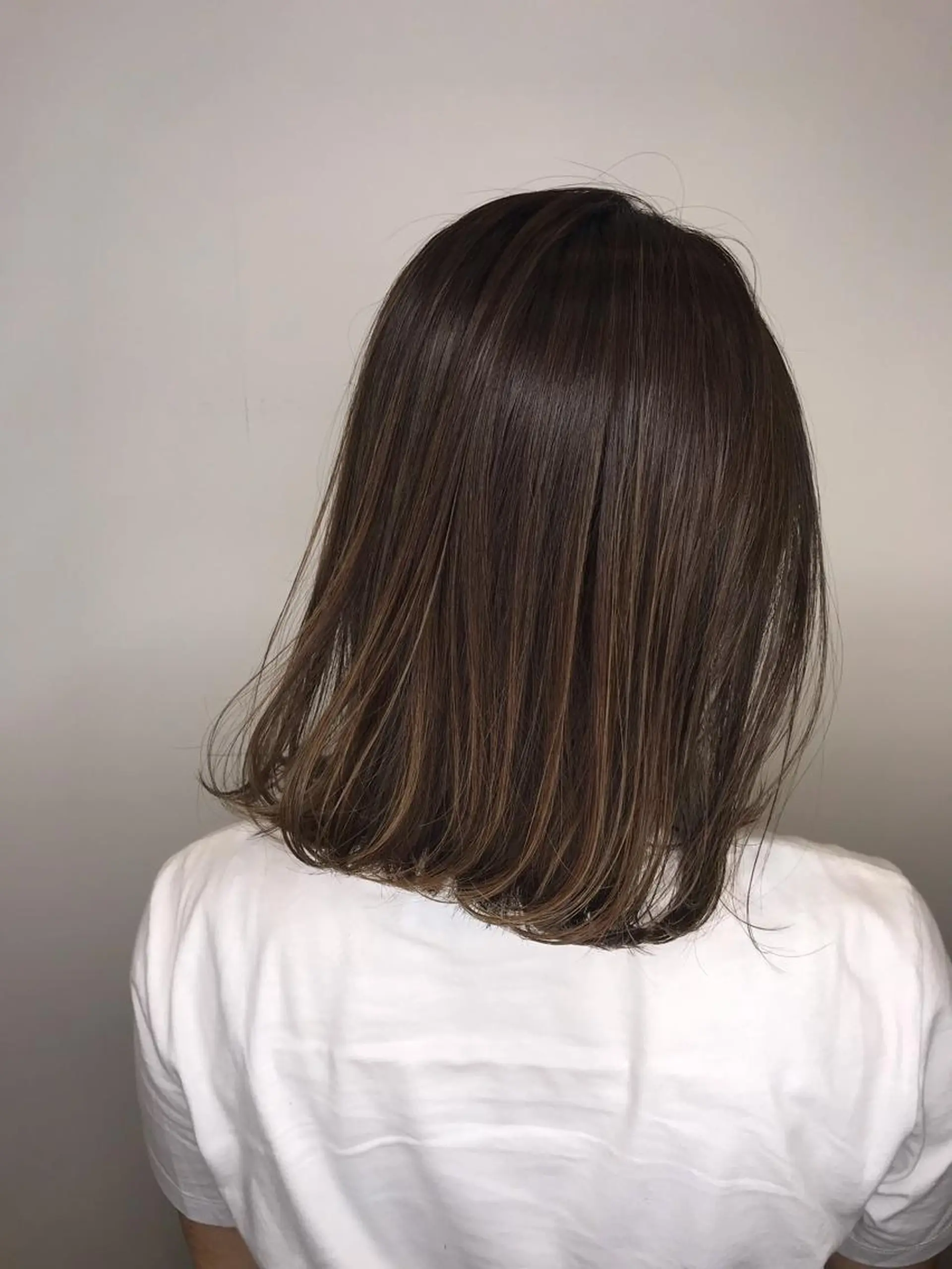 ミディアム カラー シールエクステ⭐️ オオミタクヤのヘアスタイル