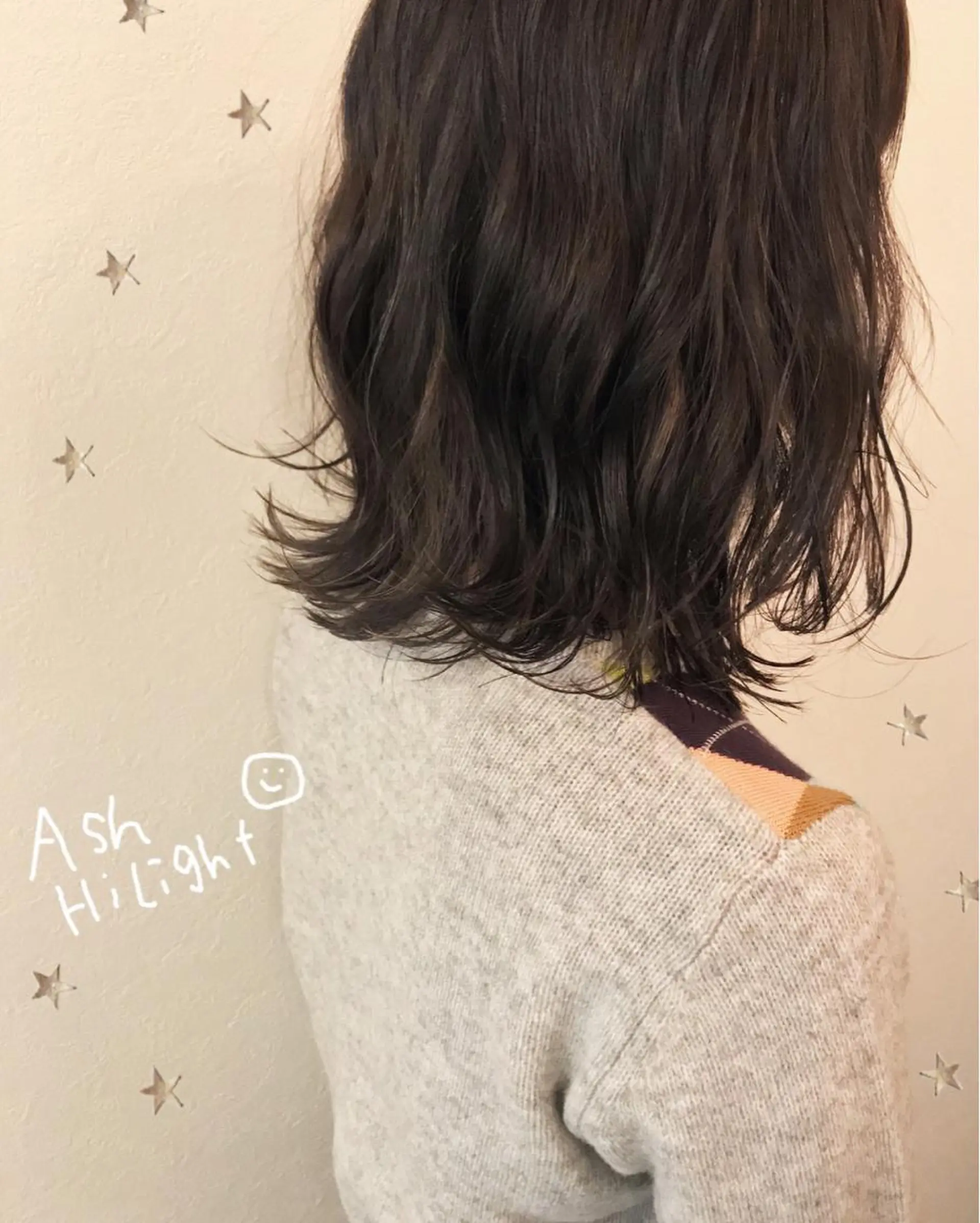 ミディアム カラー 市川 千夏のヘアスタイル