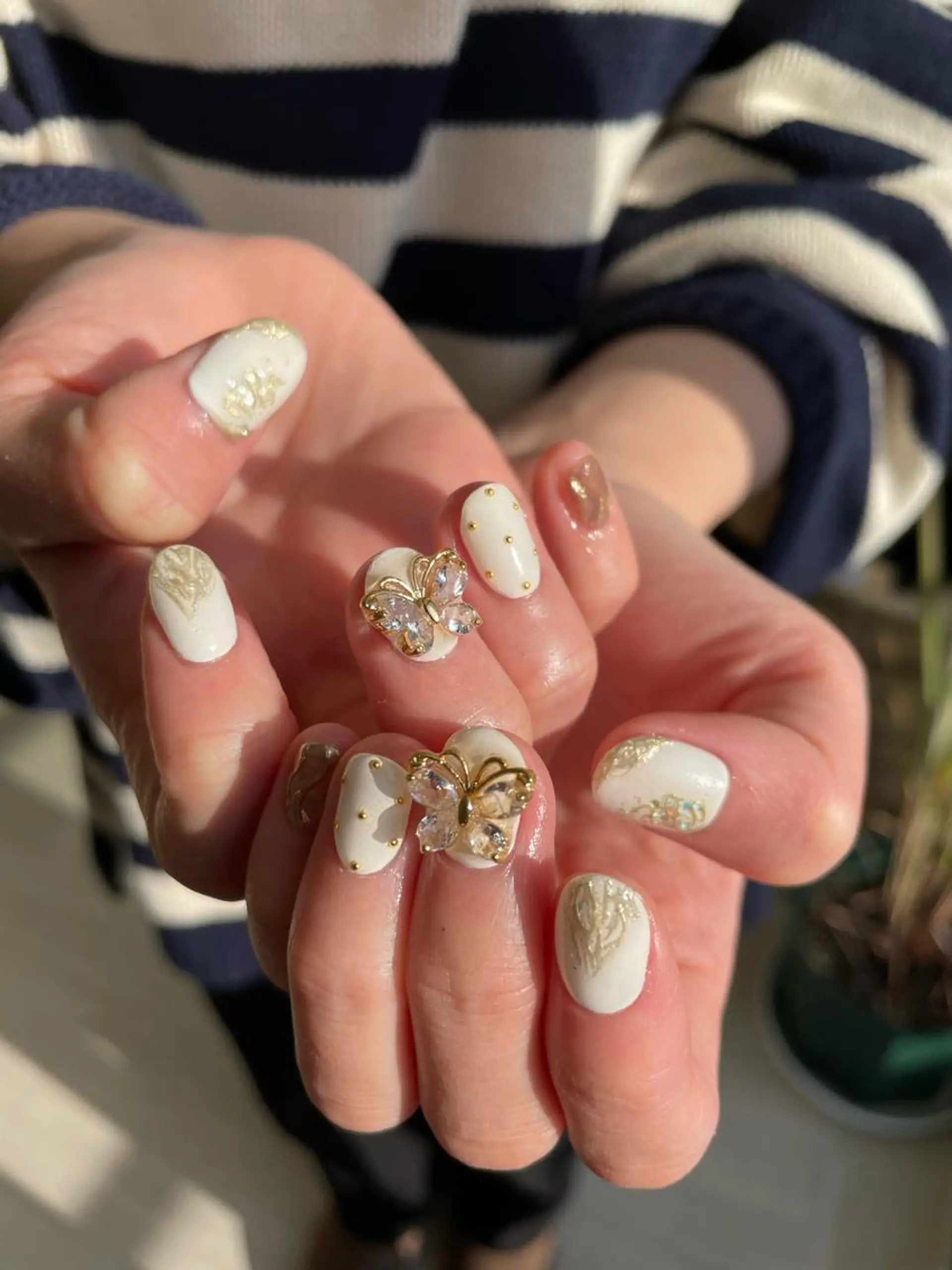 ネイル ハンドネイル Hisaka Mikiのネイルデザイン