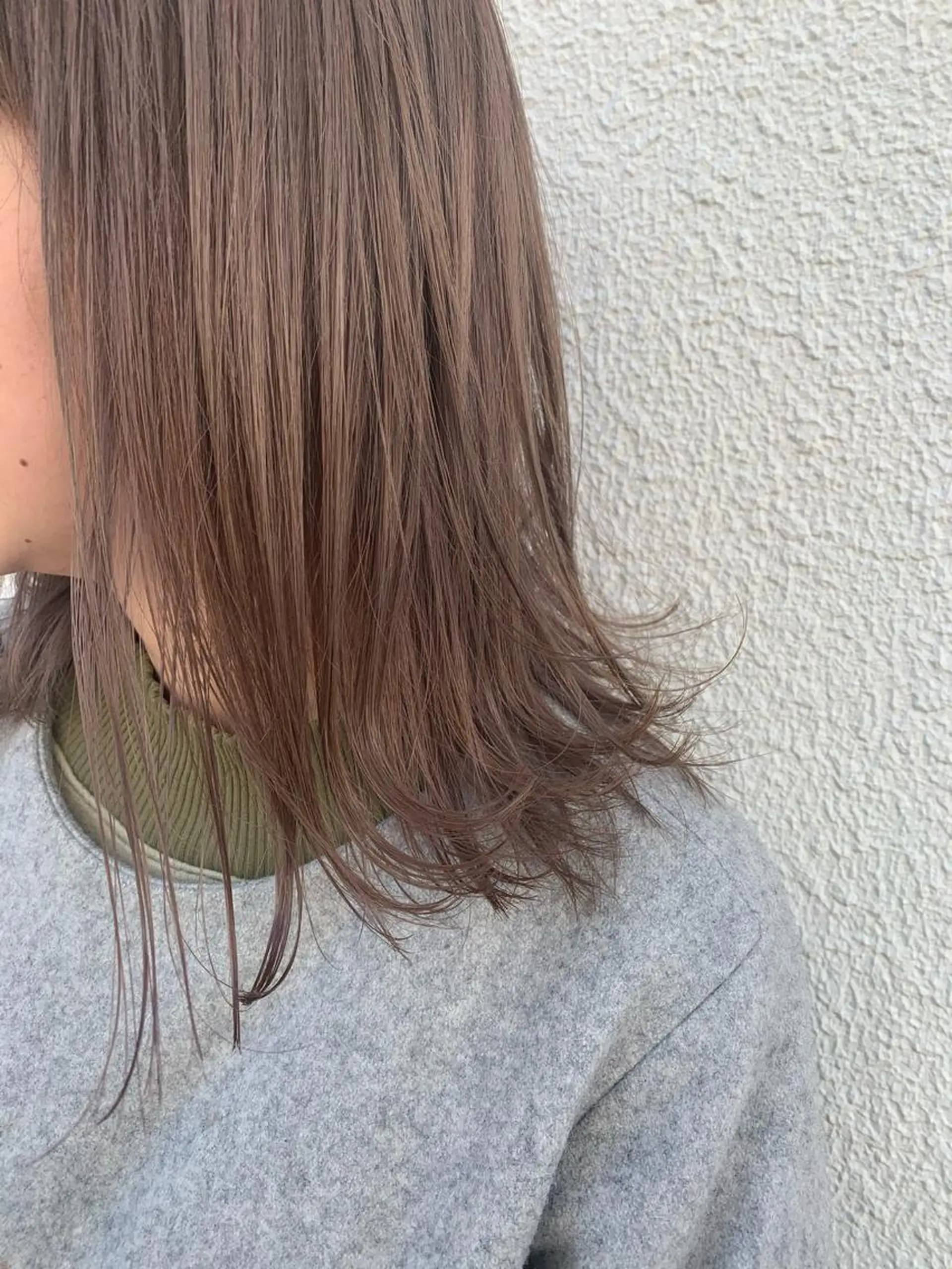 ミディアム カラー ベージュカラー グレージュ ラベンダーカラー ラベンダーグレージュ ラベンダーグレー 金山/レイヤー カット/Hikariのヘアスタイル