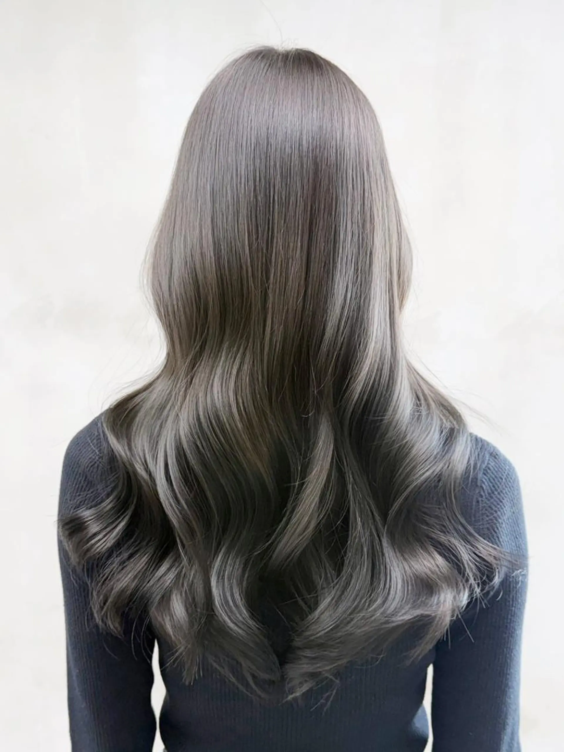 セミロング カラー ベージュカラー グレージュ オリーブベージュ 韓国風ヘア カット ヘアカラー トリートメント ITbyALBUM 中野店のヘアスタイル