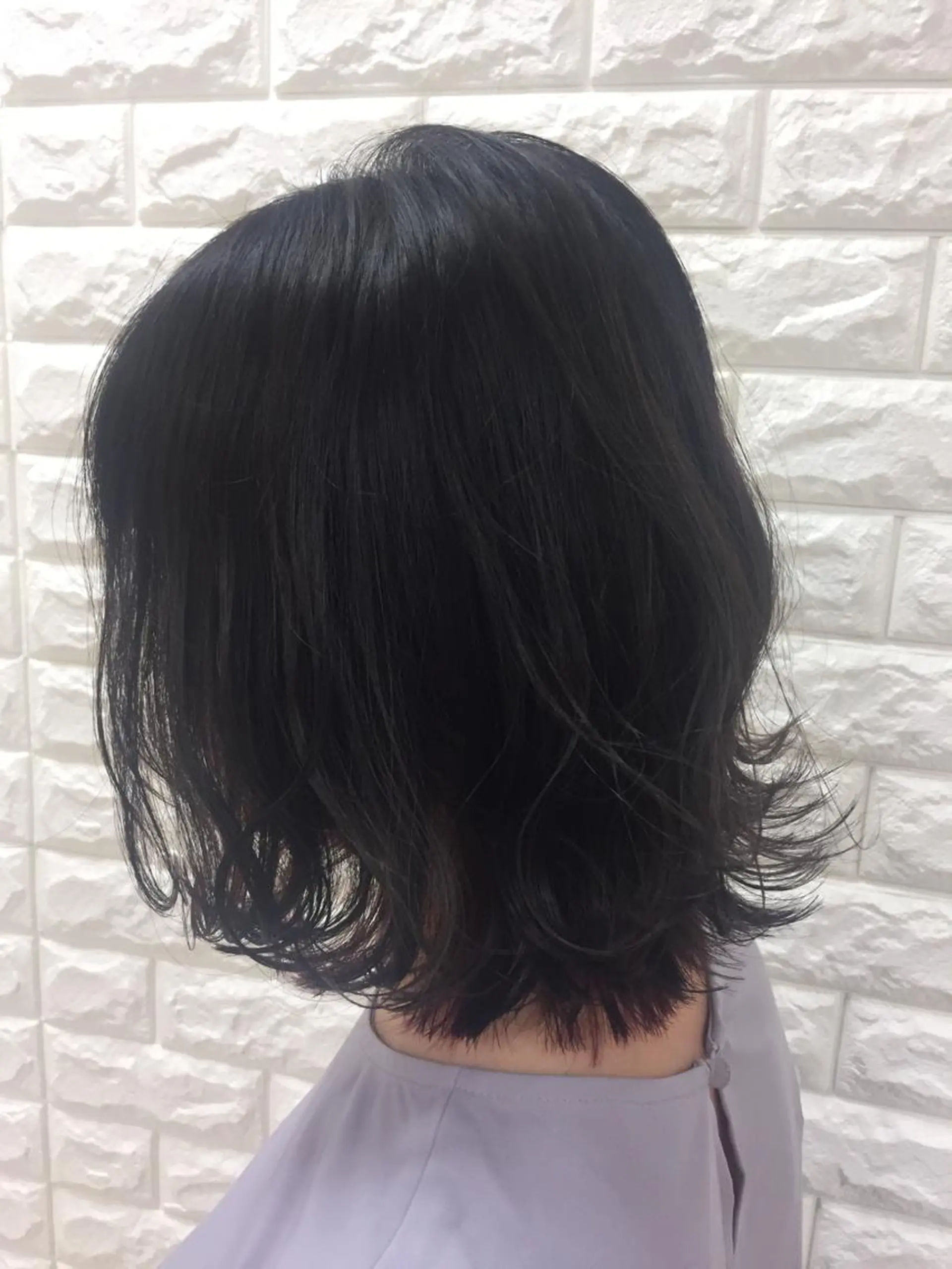 ミディアム カラー アッシュ パープルカラー パープルアッシュ レッドカラー バイオレットカラー 盛れるレイヤーカット 得意🌹井上美沙のヘアスタイル