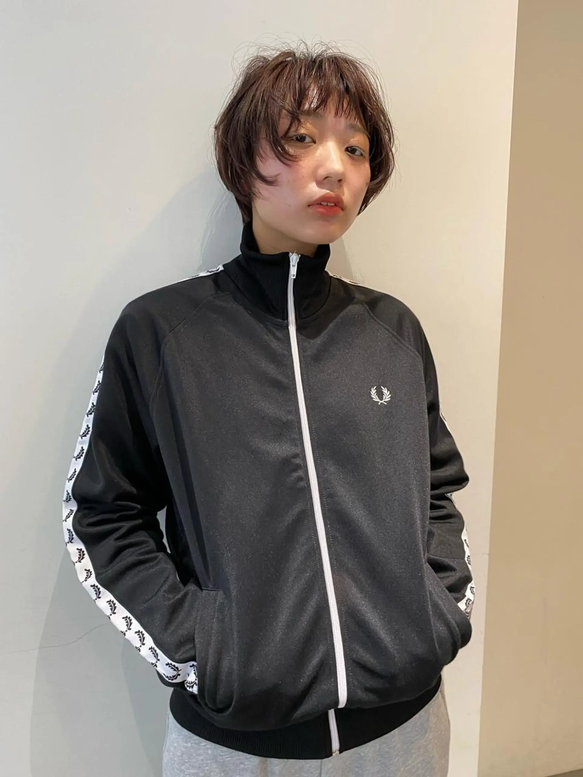 ショート カラー 美髪ストレート 川本雄己のヘアスタイル