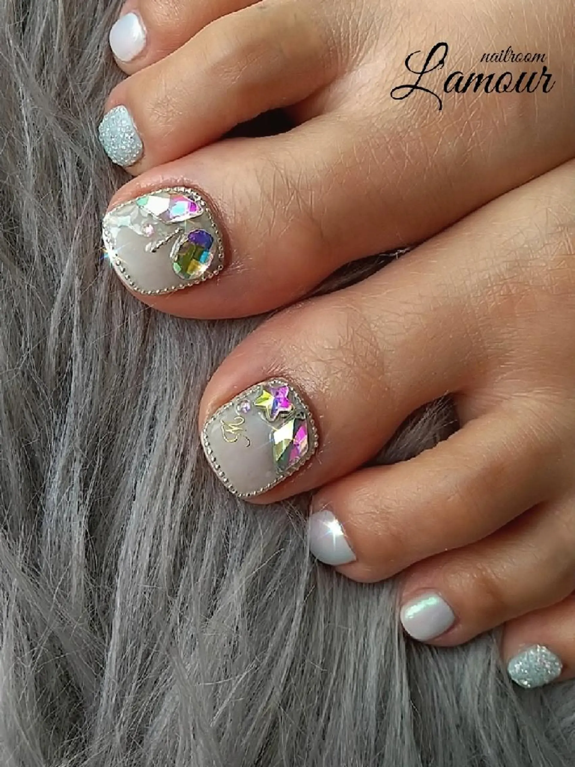 ネイル フットネイル 韓国ネイル ワンホンネイル L'amour 吹田市のネイルデザイン