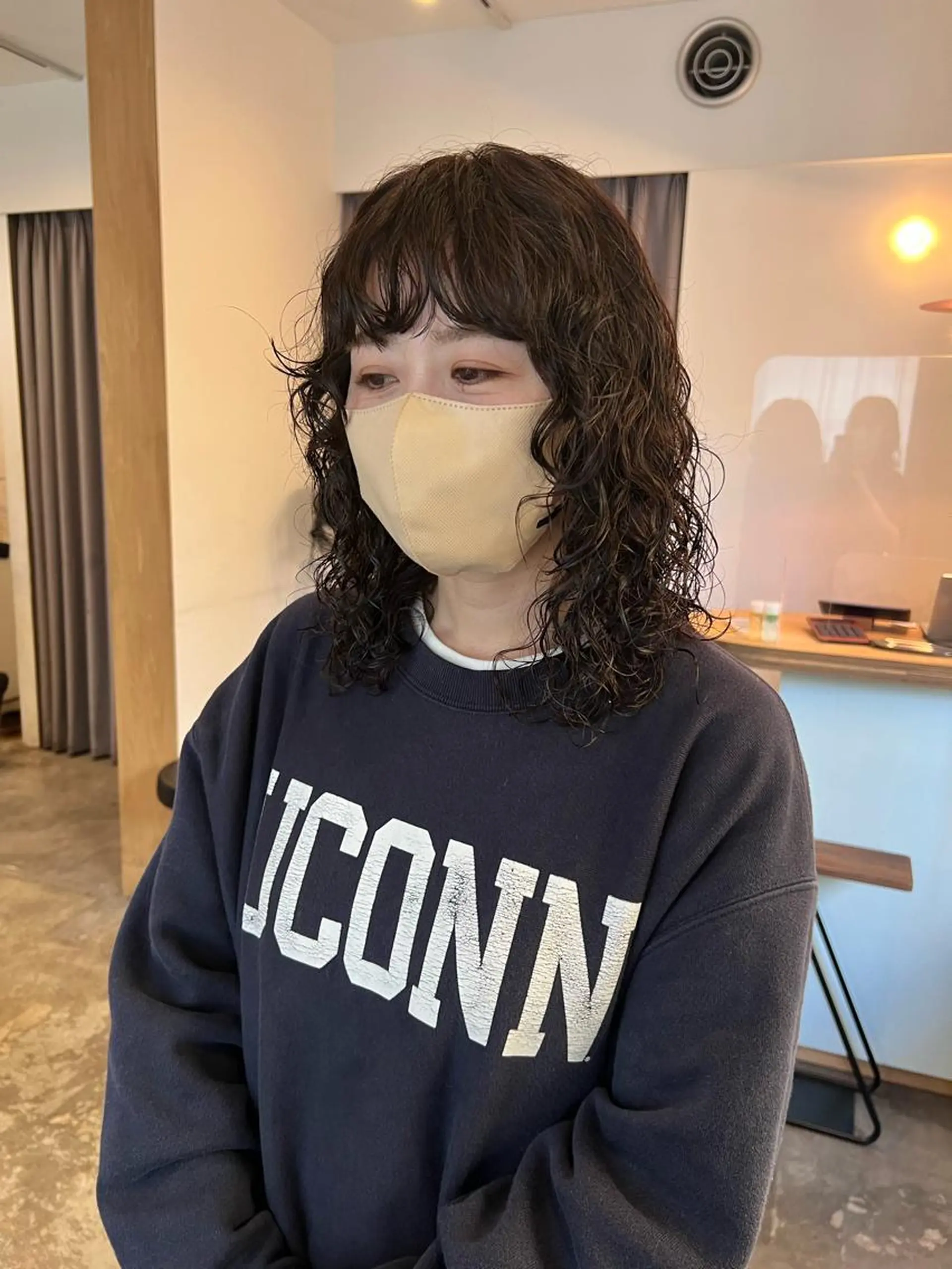 ミディアム パーマ ミディアムパーマ /癖毛パーマのヘアスタイル