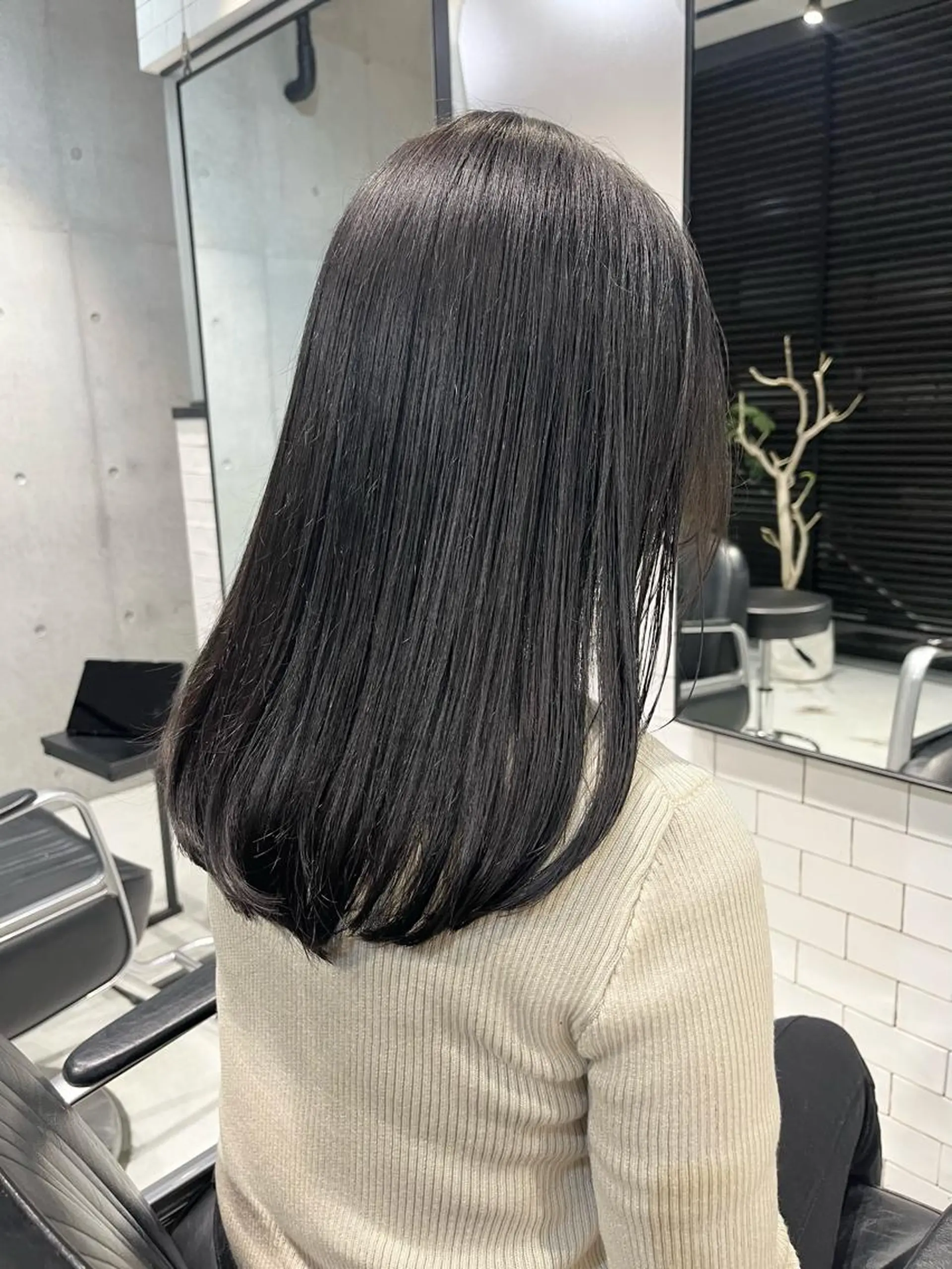 セミロング カラー パーマ ヘアアレンジ カット ヘアカラー トリートメント ヘッドスパ ヘアセット 透明感/オリーブ/ グレージュ/YUKAのヘアスタイル