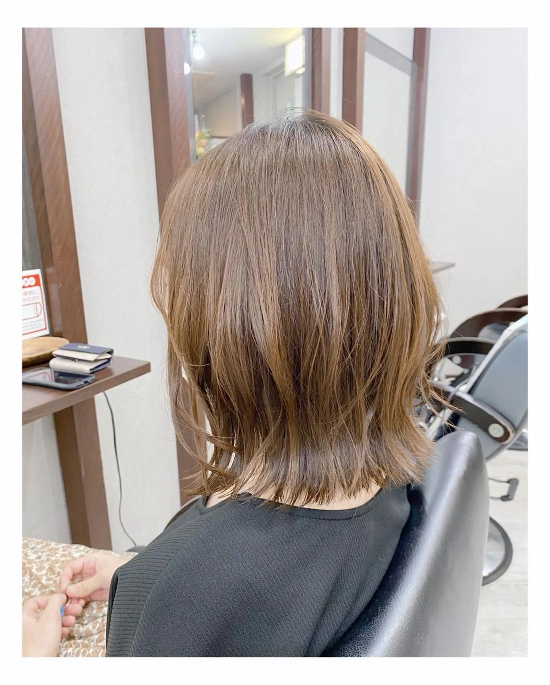 ミディアム カラー ボブ 外ハネヘア cocoru所属・＊横浜駅＊ 金子 誠也のヘアスタイル