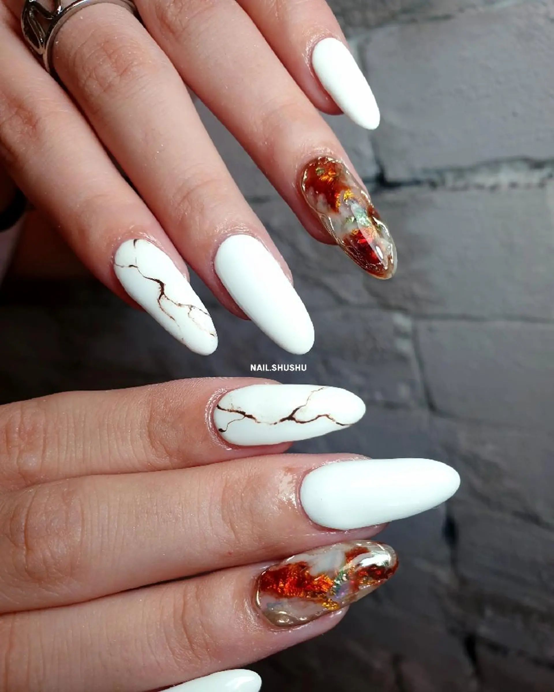 ネイル ニュアンスネイル シンプルネイル 夏ネイル 3dパーツ/流行り 👧shushu❤️のネイルデザイン