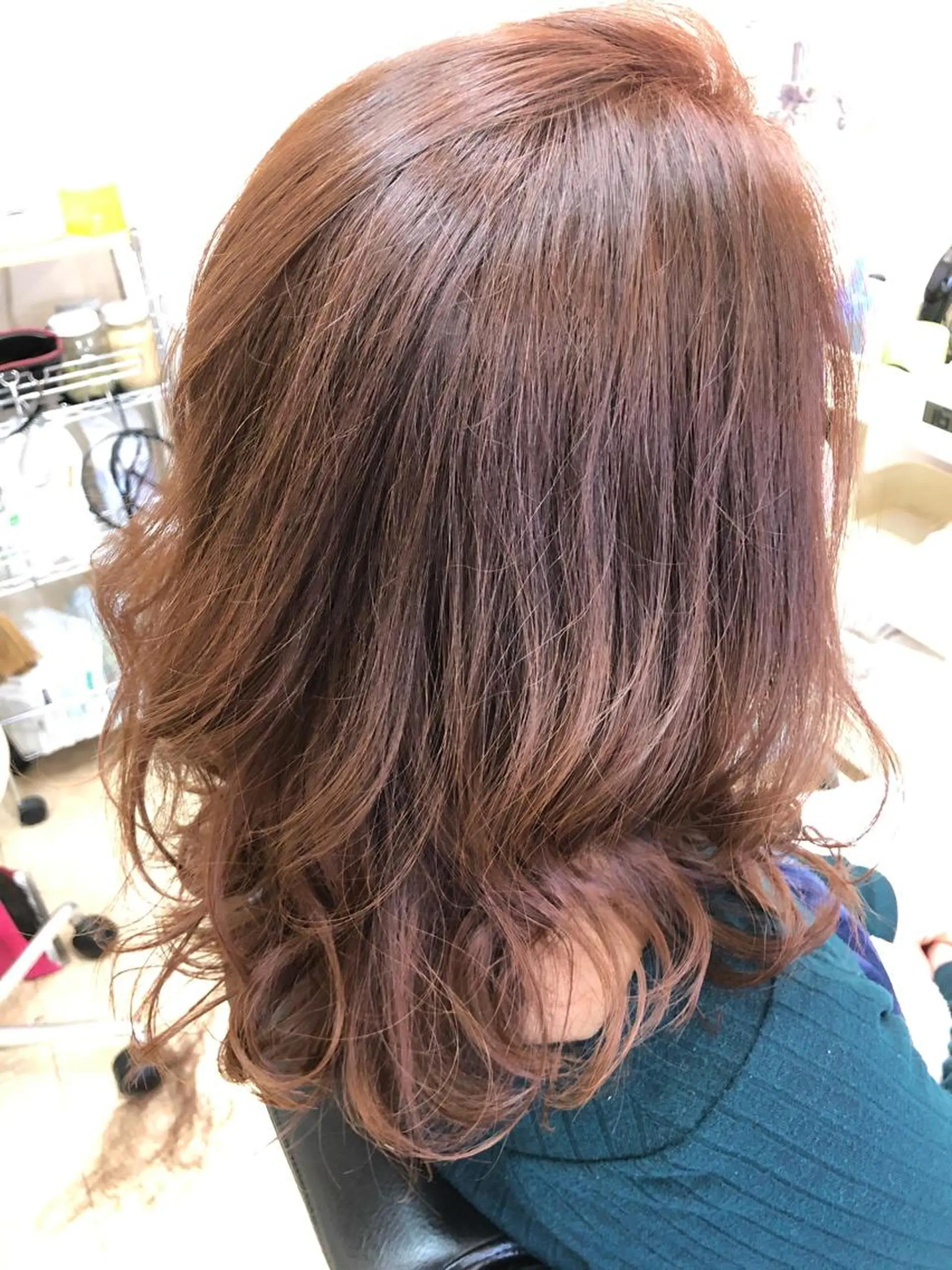 セミロング 石塚 浩のヘアスタイル