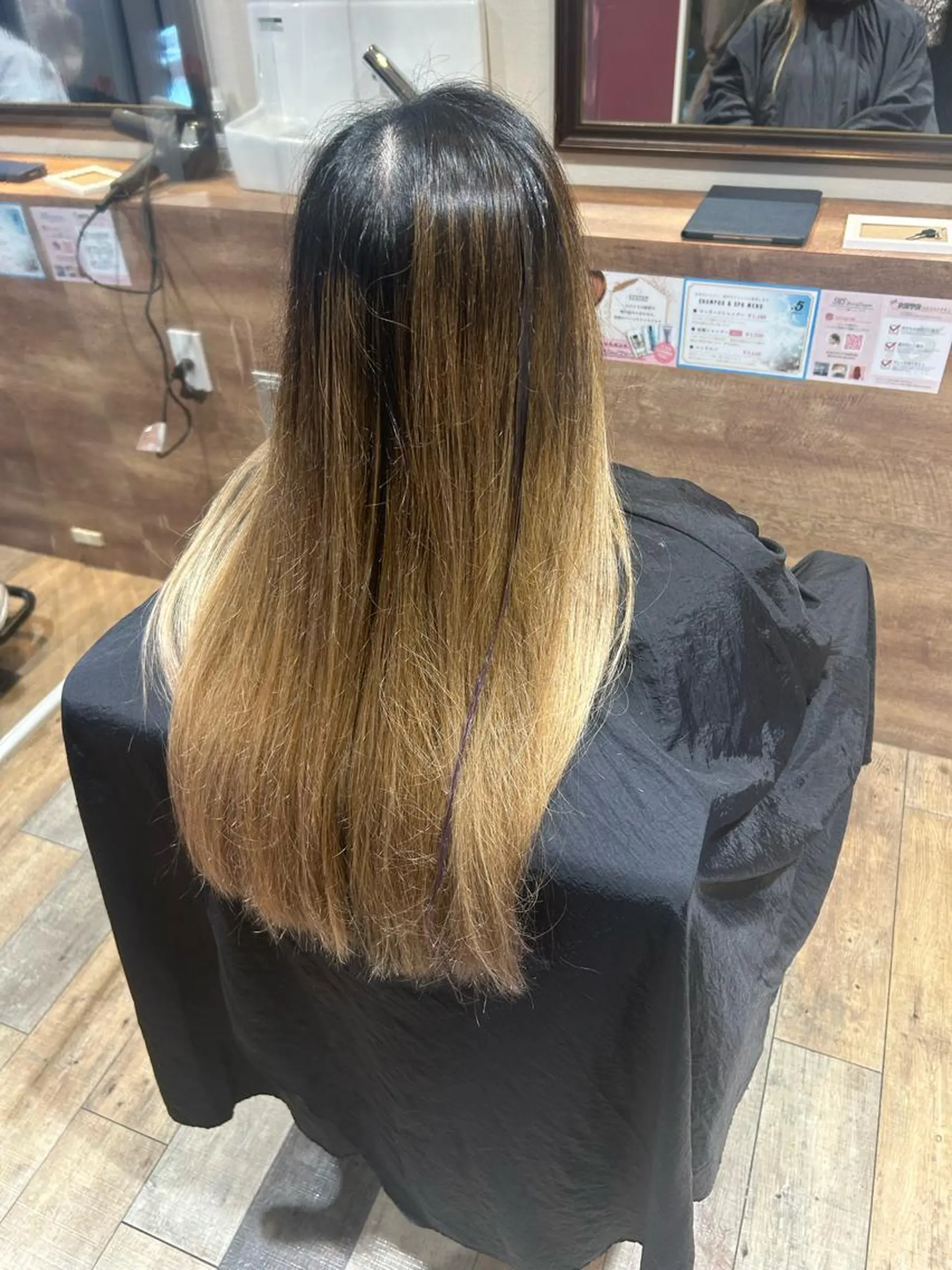 ロング カラー バレイヤージュ ブリーチ ケアブリーチ 透明感カラー デザインカラー 💙ルル💙 ハイトーン/レイヤーのヘアスタイル