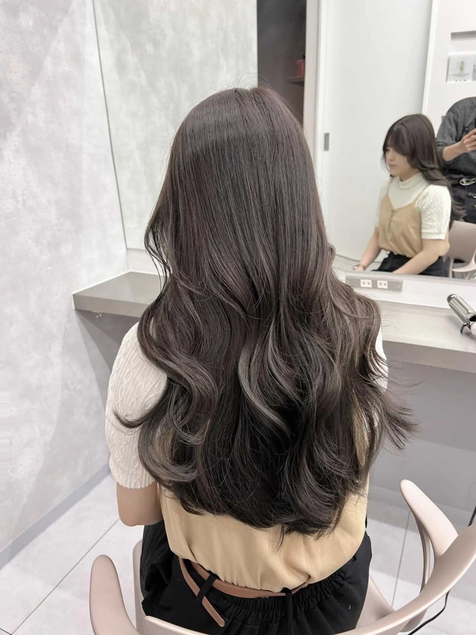 ロング カラー ブリーチ ケアブリーチ ダブルカラー 顔周りカット 韓国風ヘア 🖤KOKOHA ／透明感カラー🖤のヘアスタイル