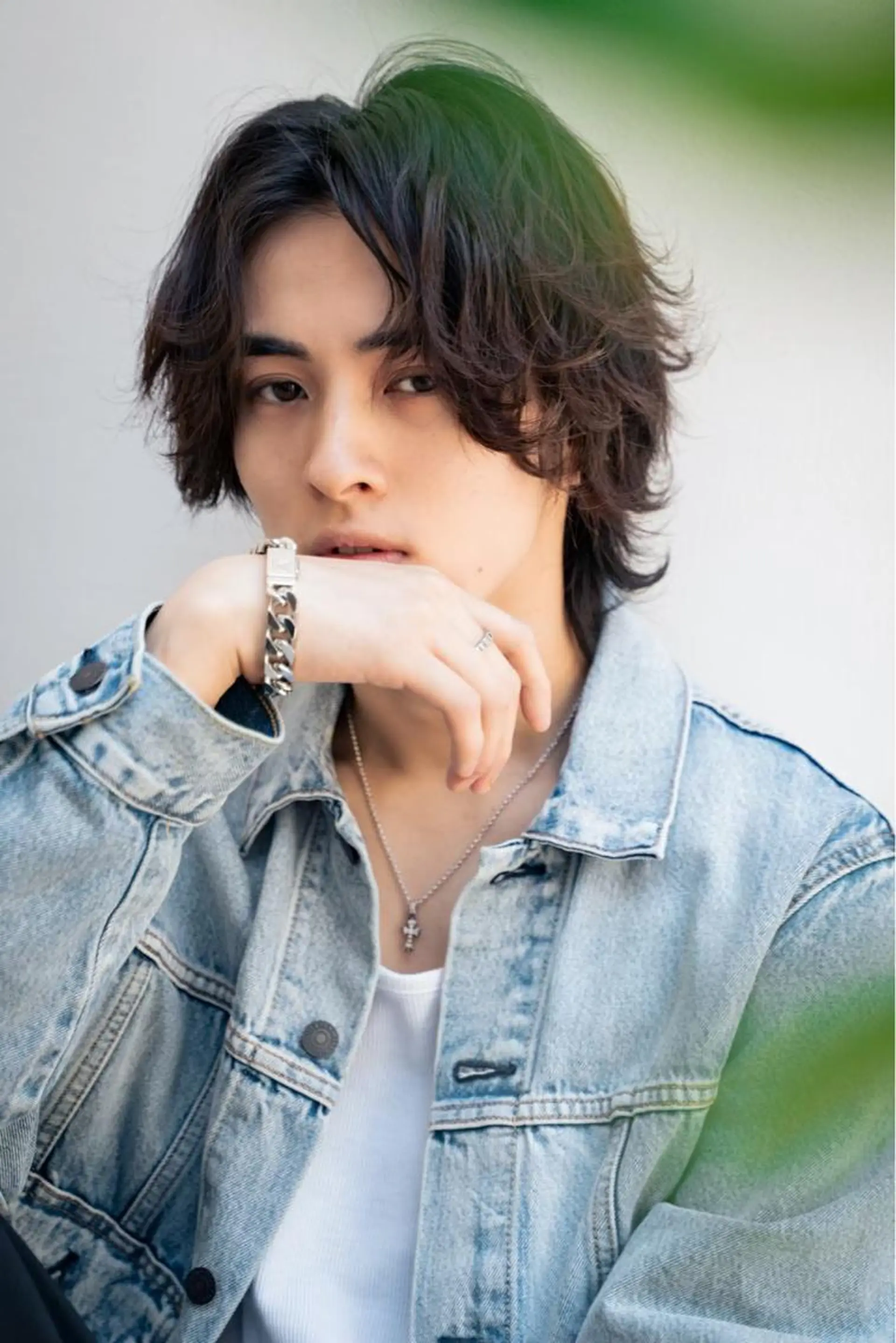 カラー メンズ アッシュ アッシュブラウン ブラウンカラー カット ヘアセット 金子 廉のヘアスタイル