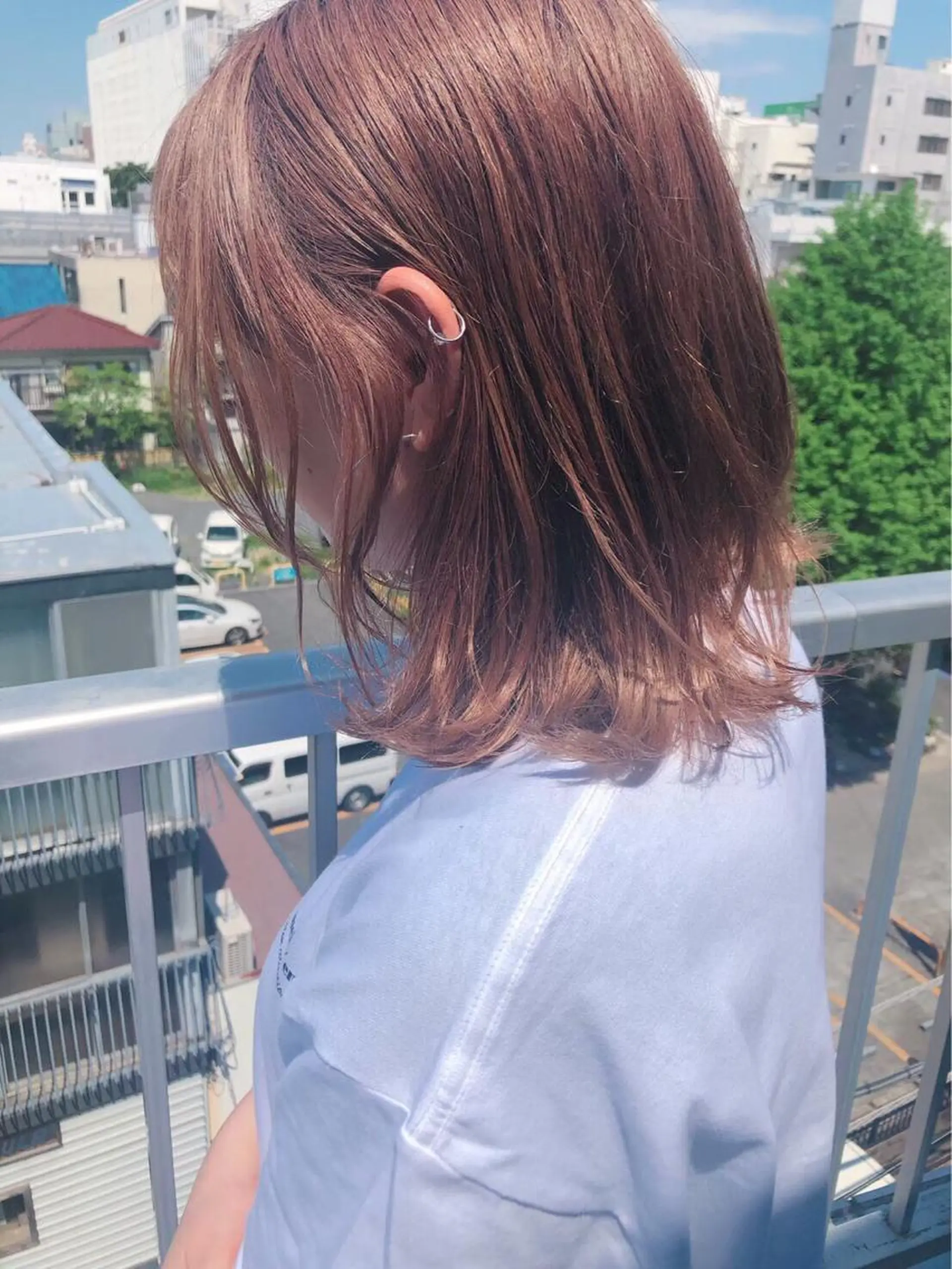 ミディアム カラー ヘアアレンジ 🩰オリーブ/ ベージュ松本咲花🩰のヘアスタイル