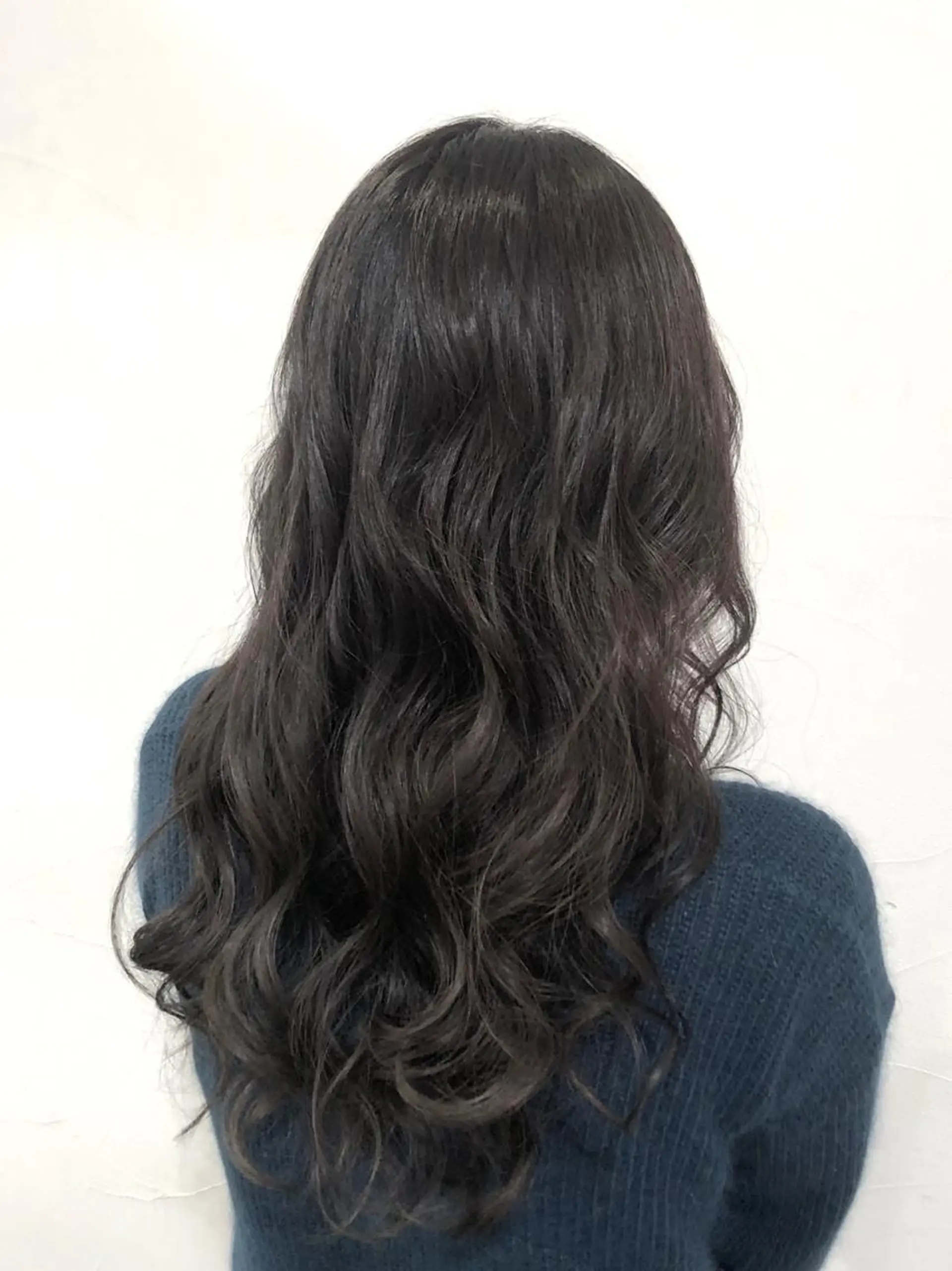 カラー 下池 紗加のヘアスタイル