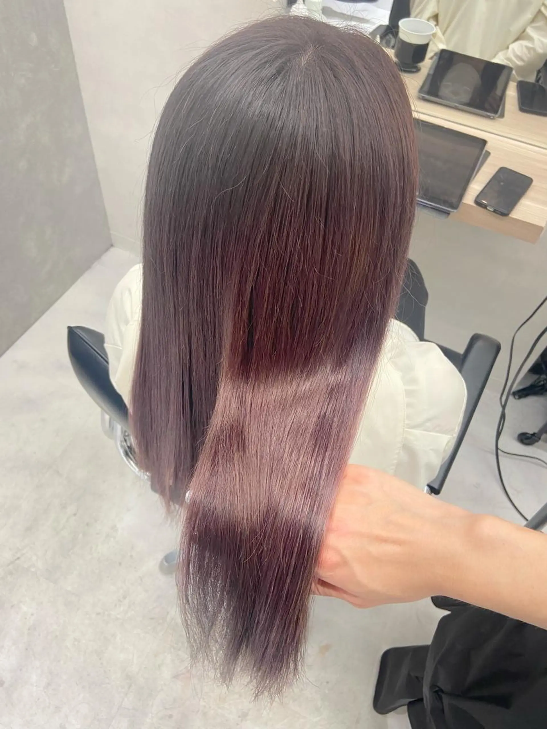 セミロング カラー カット 縮毛矯正 トリートメント 川本 あゆのヘアスタイル