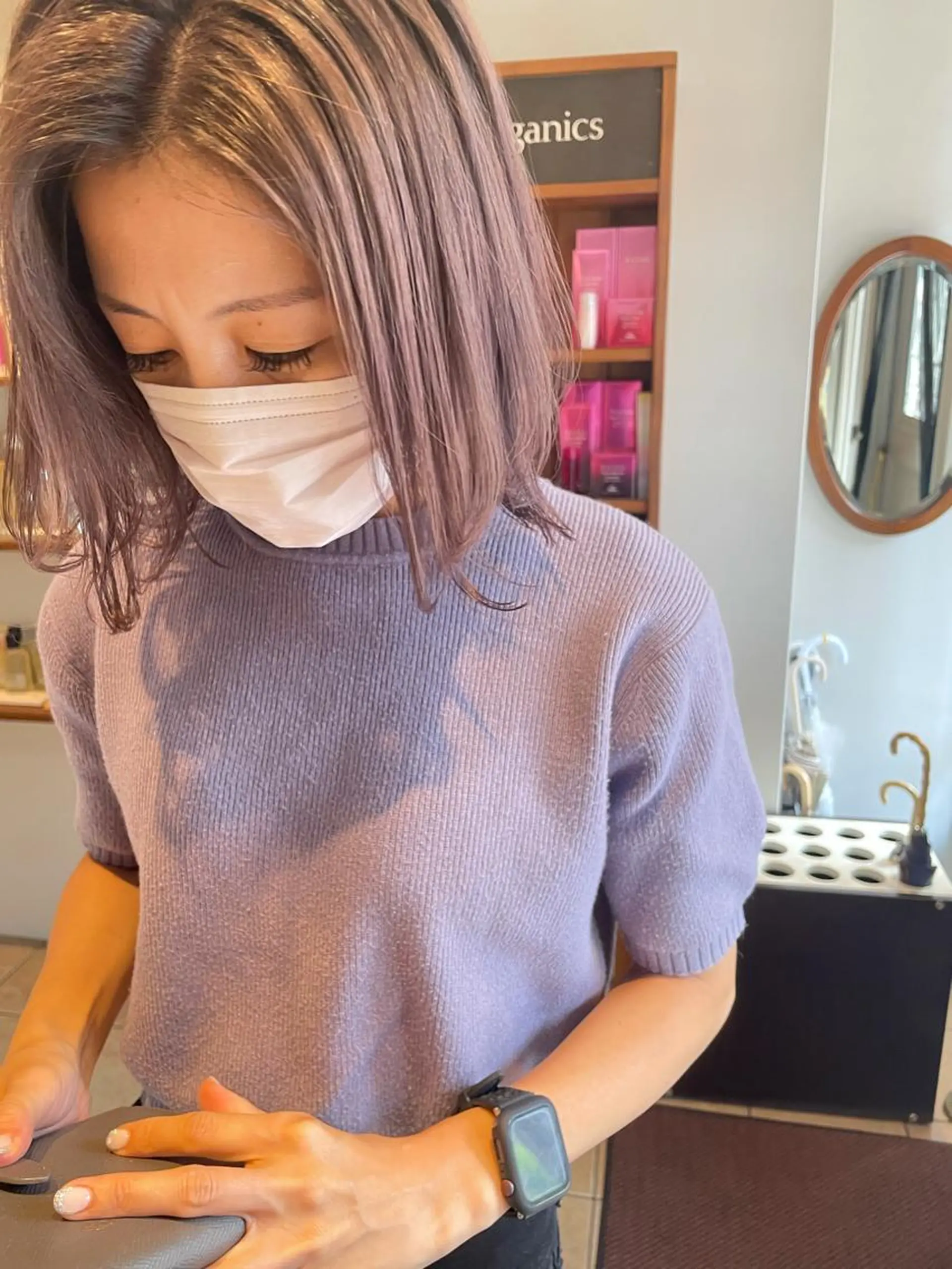 ミディアム カラー 渡辺 瑠美のヘアスタイル