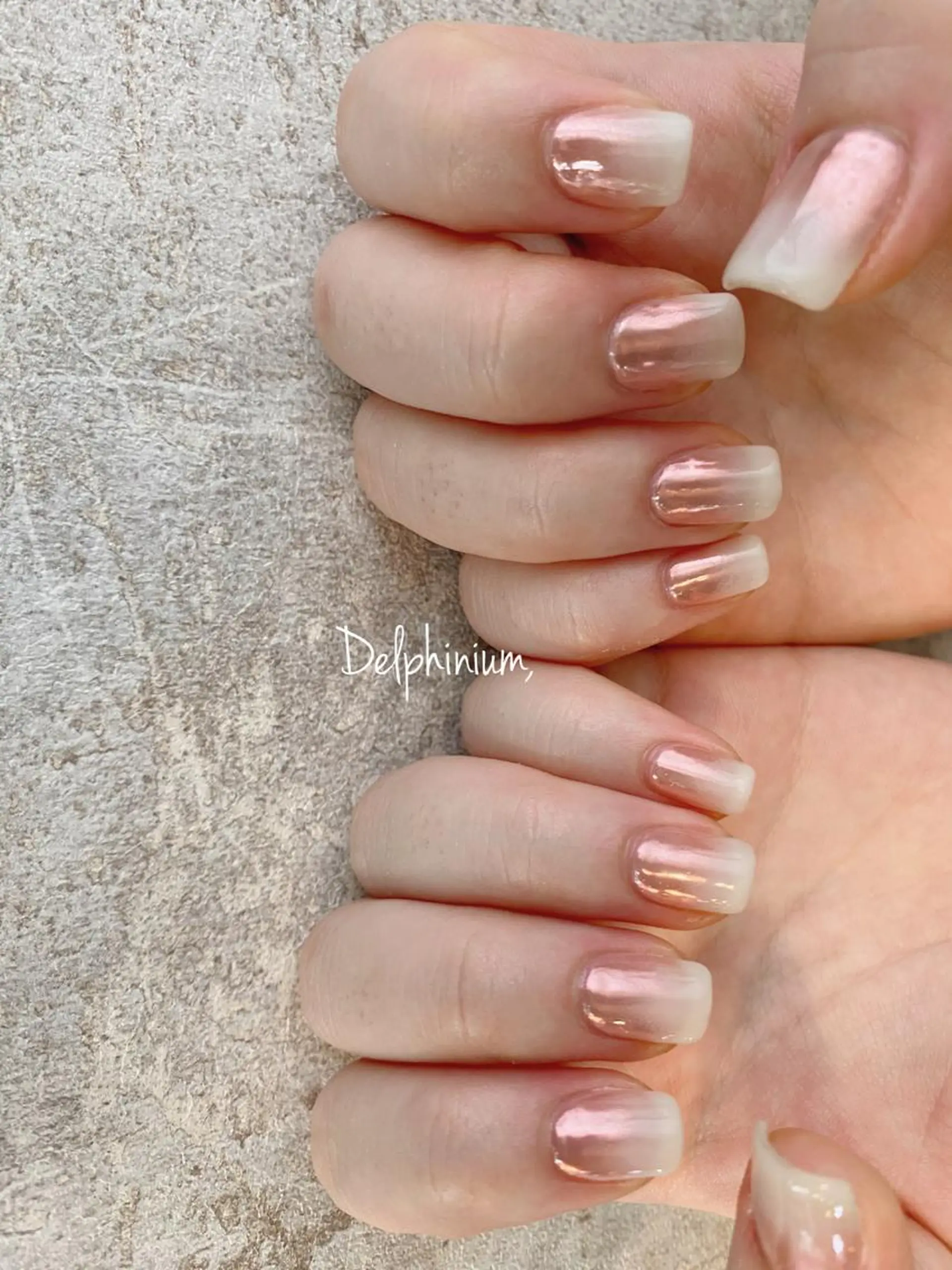 ネイル グラデーション ミラーネイル ハンドネイル 岡本 友恵のネイルデザイン