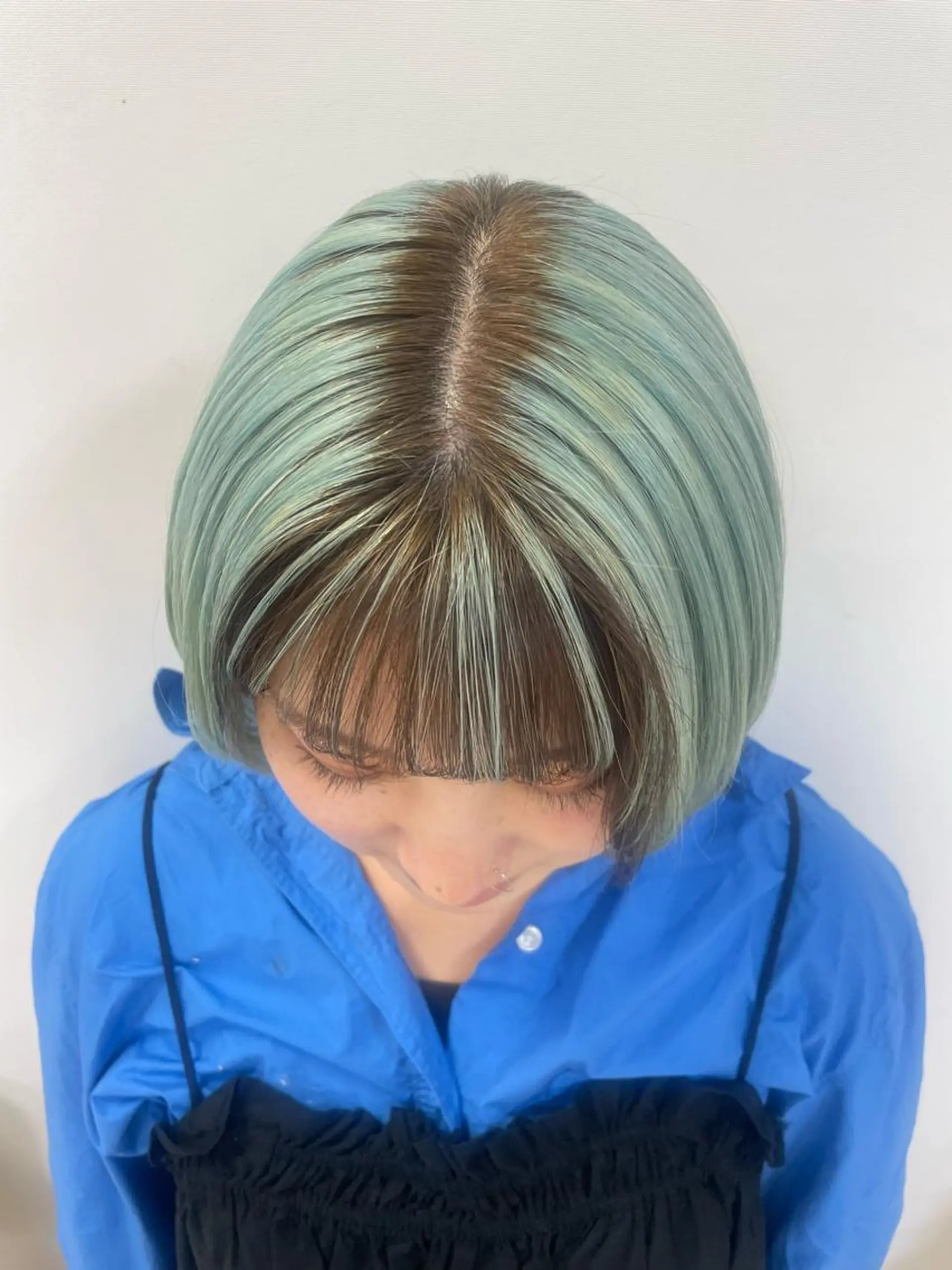 カラー シャドウパーマ／骨格 矯正カット　トモキのヘアスタイル