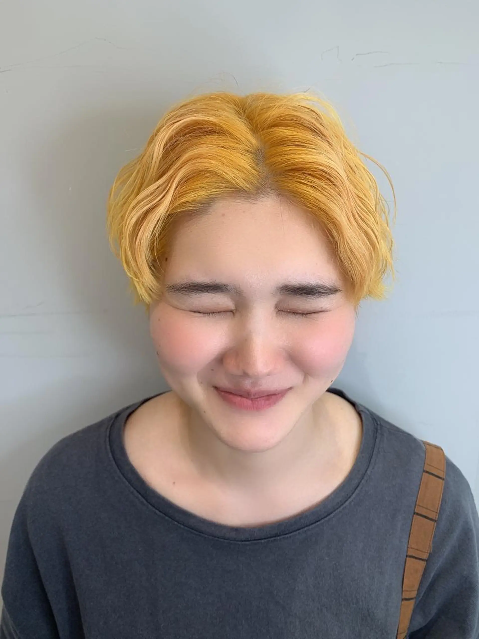 ショート カラー ブリーチ 韓国風ヘア ヘアカラー トリートメント 🦖鶴岡 香純🦖のヘアスタイル