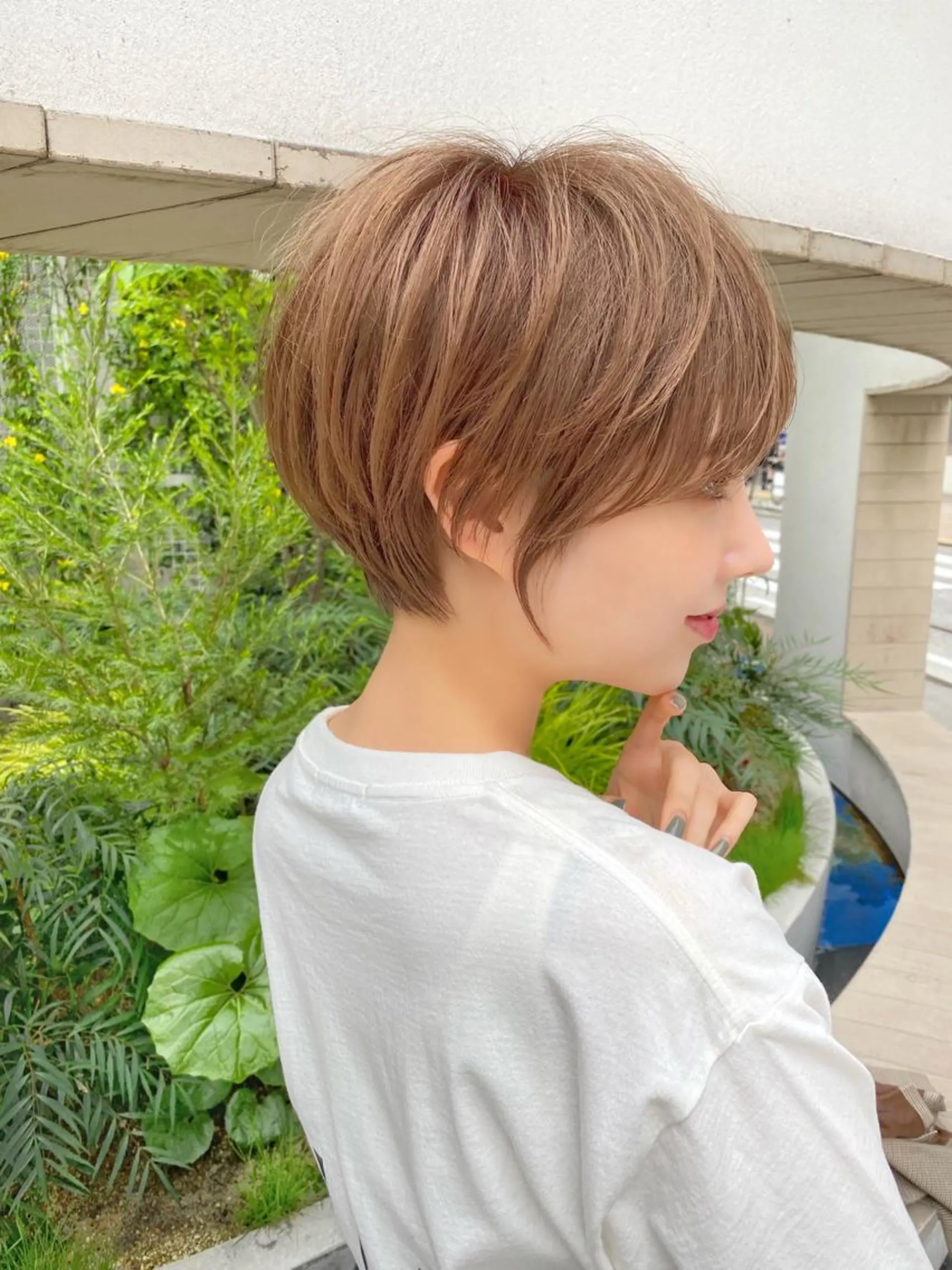 ショート カラー 切りっぱなしボブ ショートボブ ベージュカラー ブリーチ ケアブリーチ カット ヘアカラー トリートメント ショート、ボブの神✨ 峯朋也✂︎✨のヘアスタイル