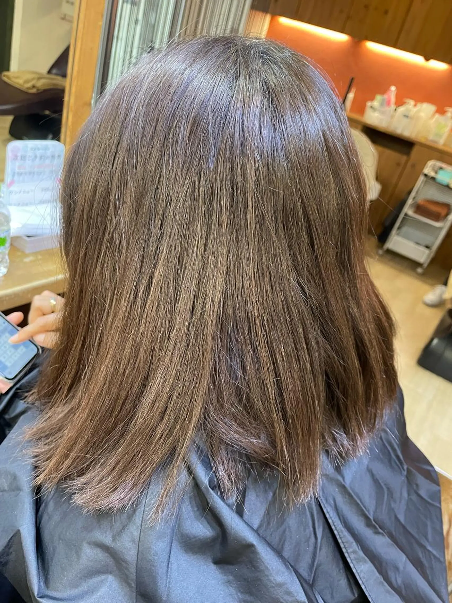 ミディアム 山木 裕子のヘアスタイル
