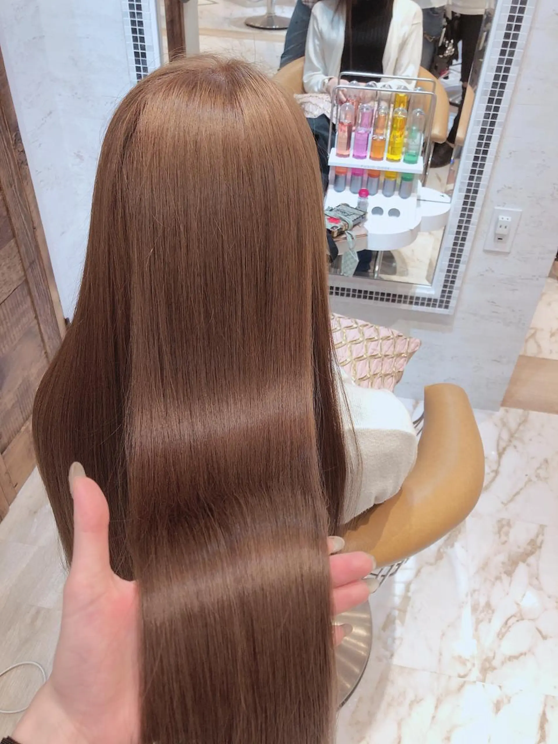 ミディアム カット ヘアカラー トリートメント 代表山口ひな 髪質改善のプロのヘアスタイル