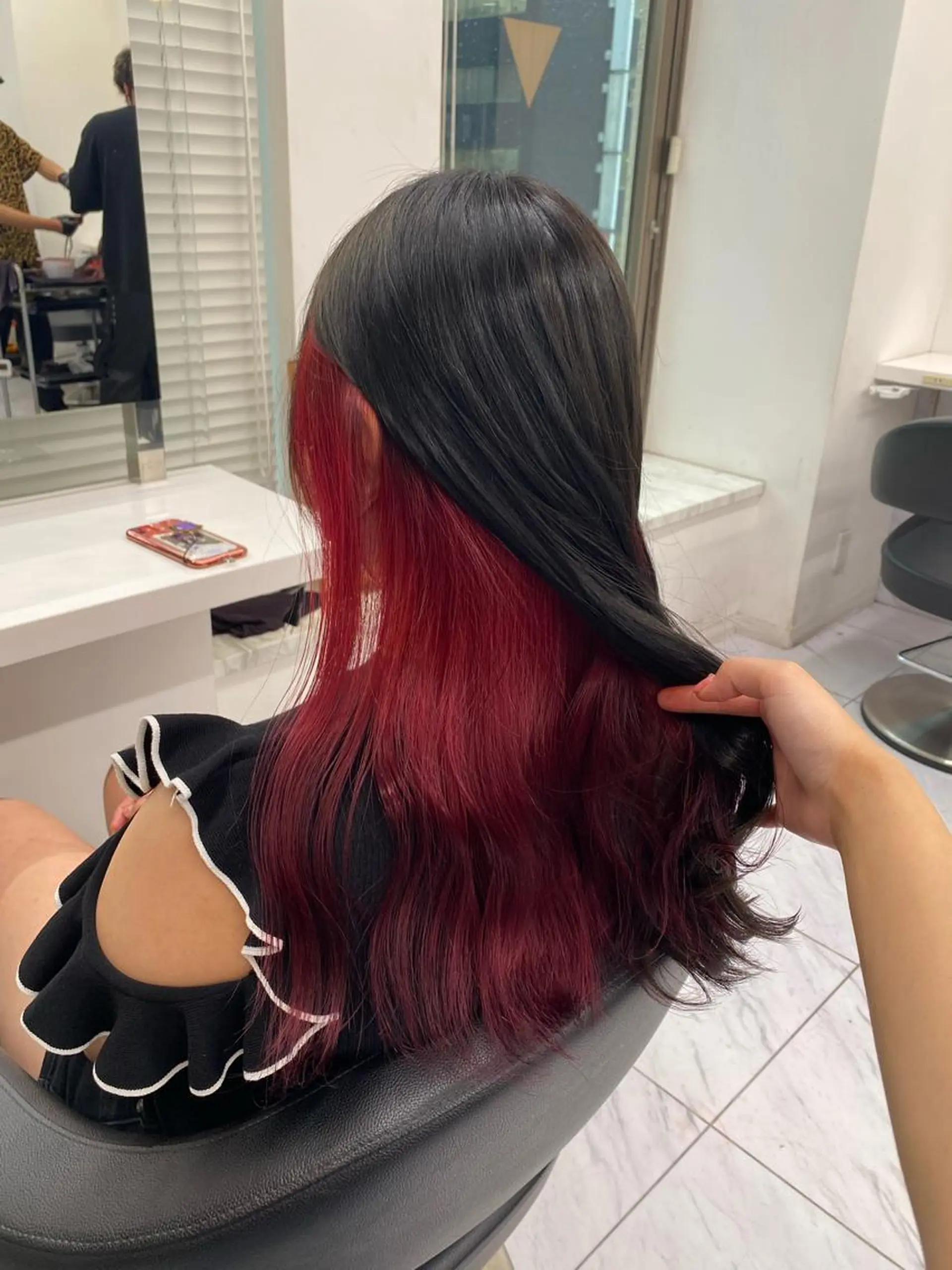ロング カラー ヘアアレンジ キッズ レッドカラー TRU Shino🦋のマツエク・マツパデザイン