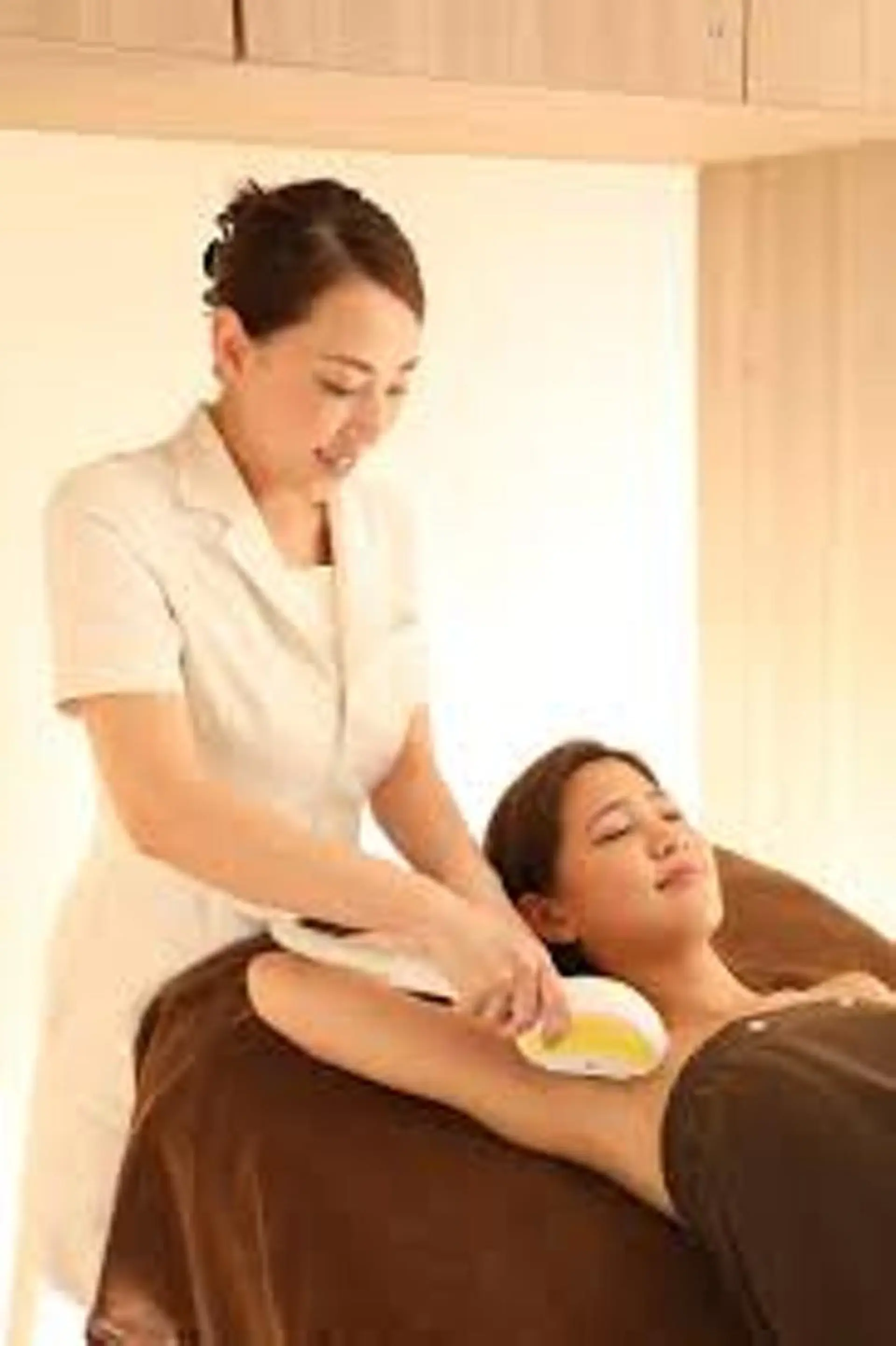 RAYVIS梅田店 FUJIのエステ・リラクイメージ