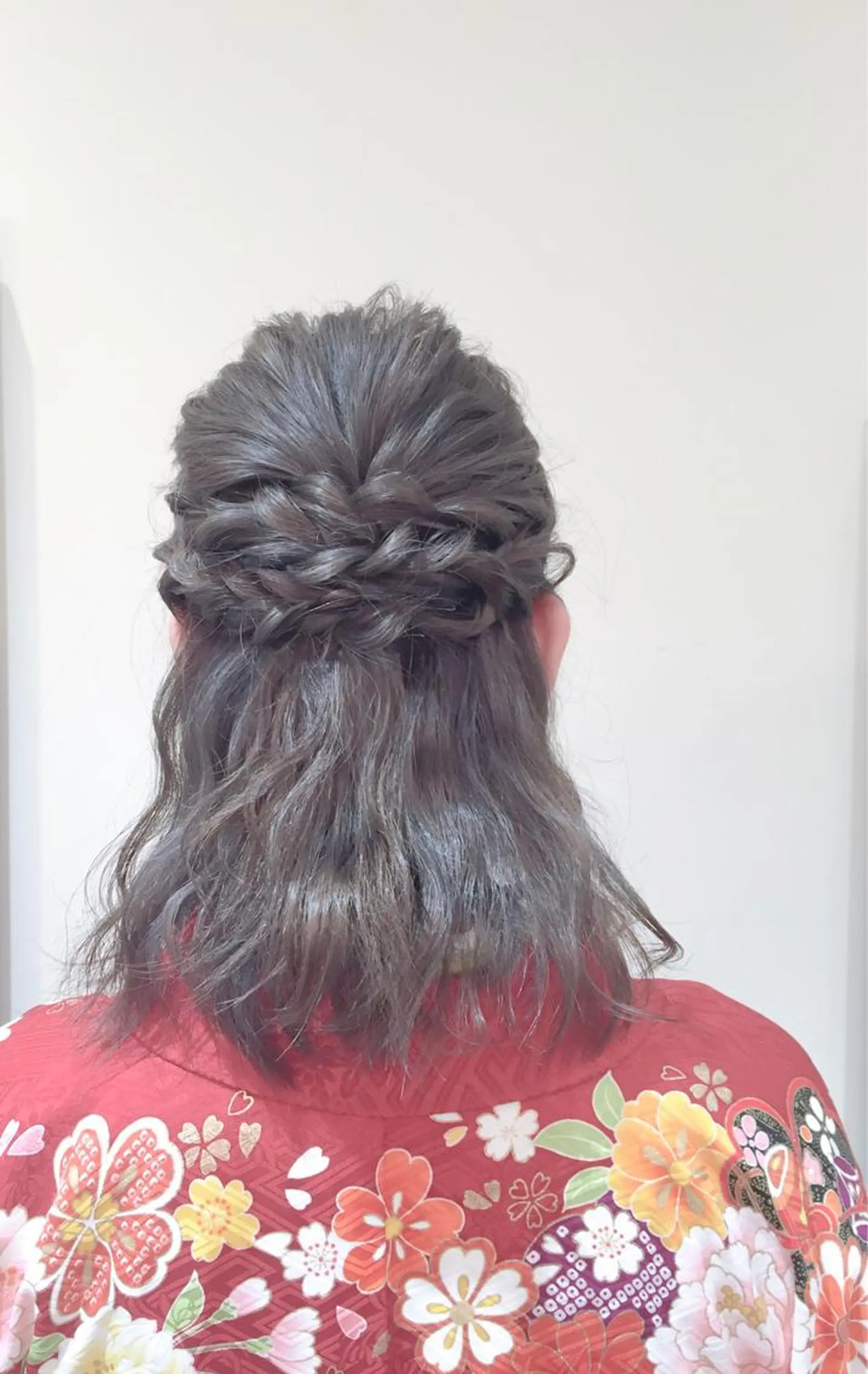 ヘアアレンジ ハーフアップ un所属・un 溝の口 伊豆本のマツエク・マツパデザイン