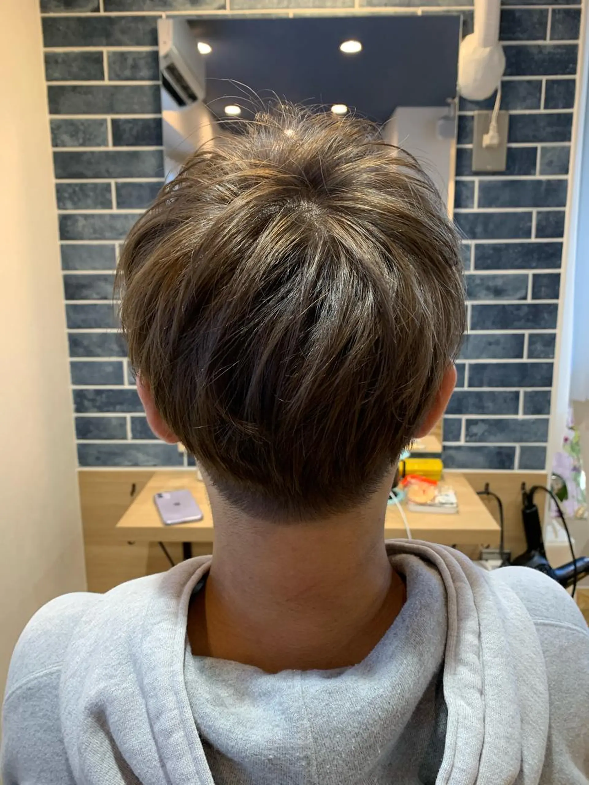 ショート カラー メンズ メンズブリーチ マッシュ ブリーチ 透明感カラー カット ヘアカラー 川野 賢のヘアスタイル