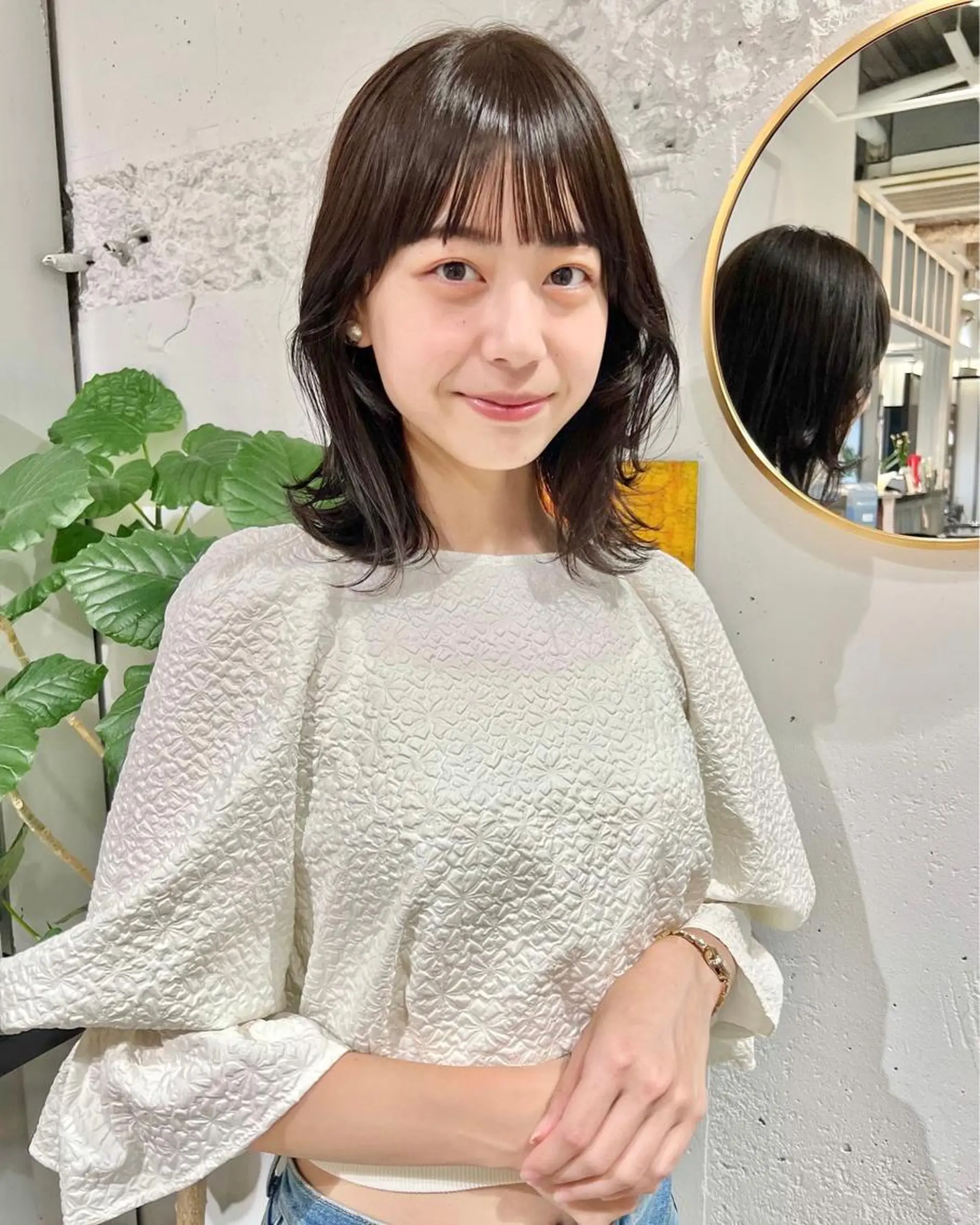 セミロング カット ヘアカラー トリートメント 石井 菜々のヘアスタイル