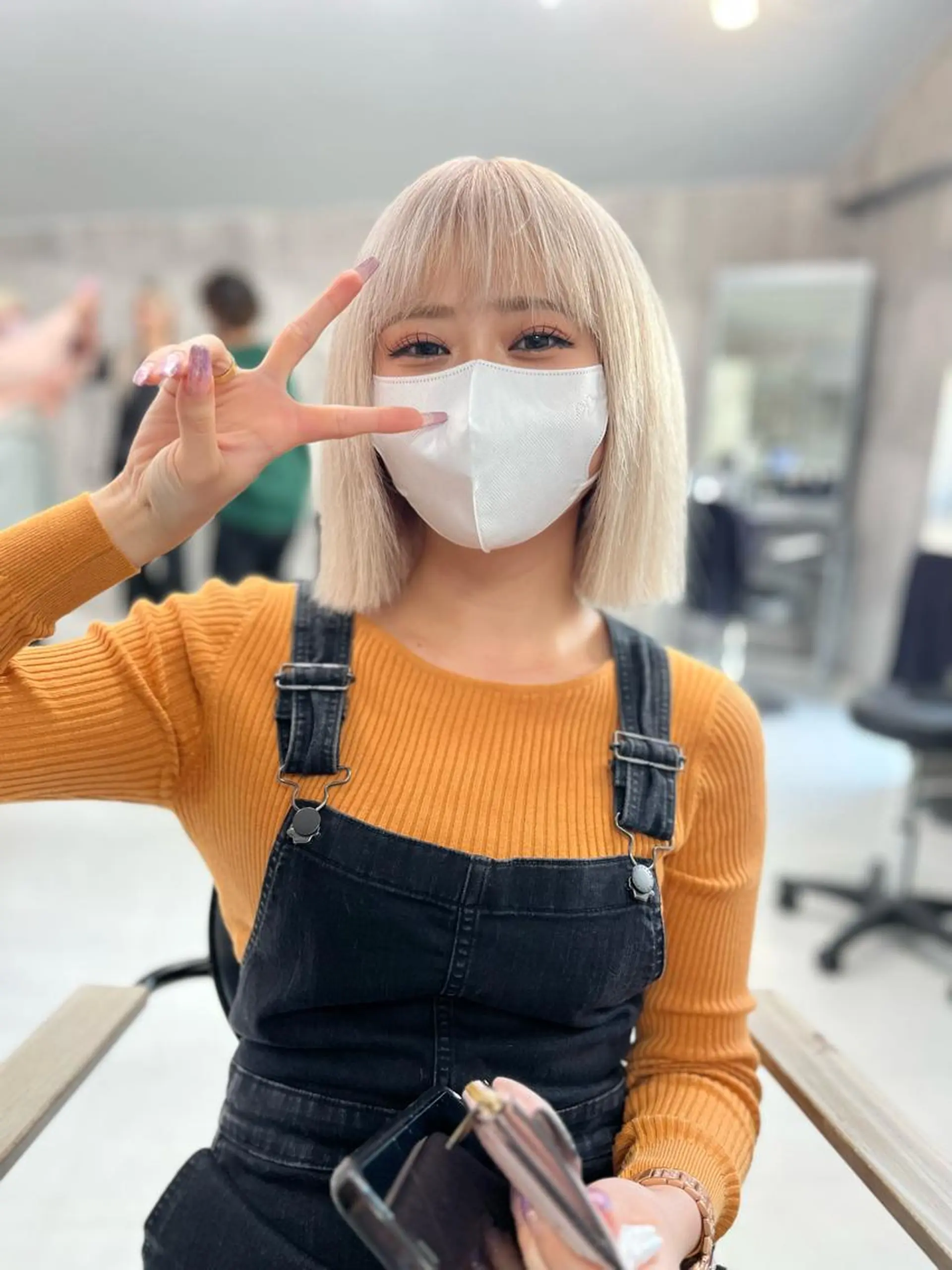 ショート カラー ベージュカラー ホワイトベージュ 【毎朝セット3分】 メンズパーマ　真人のヘアスタイル