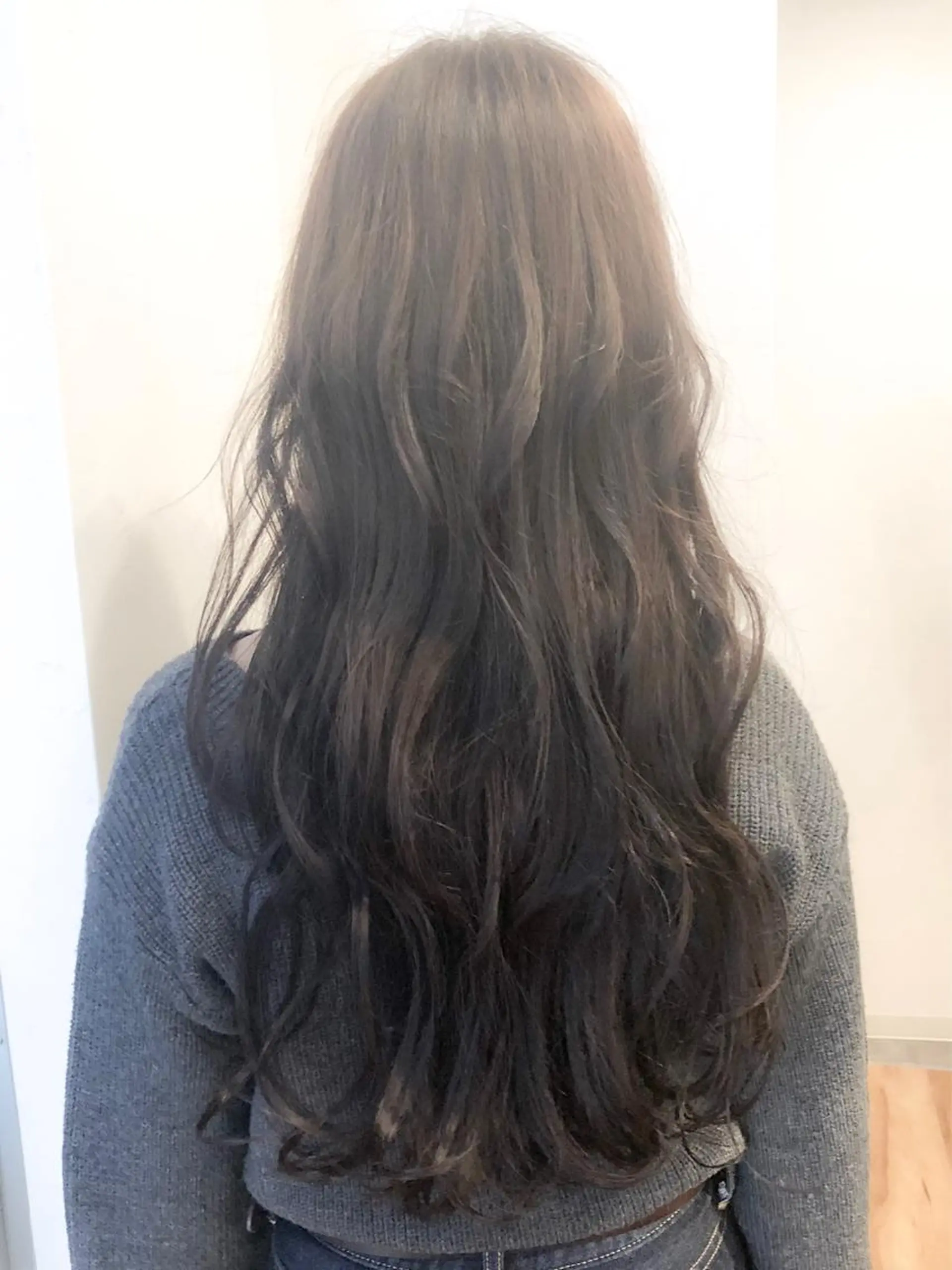 セミロング カラー TOWA 野村　コウダイのヘアスタイル